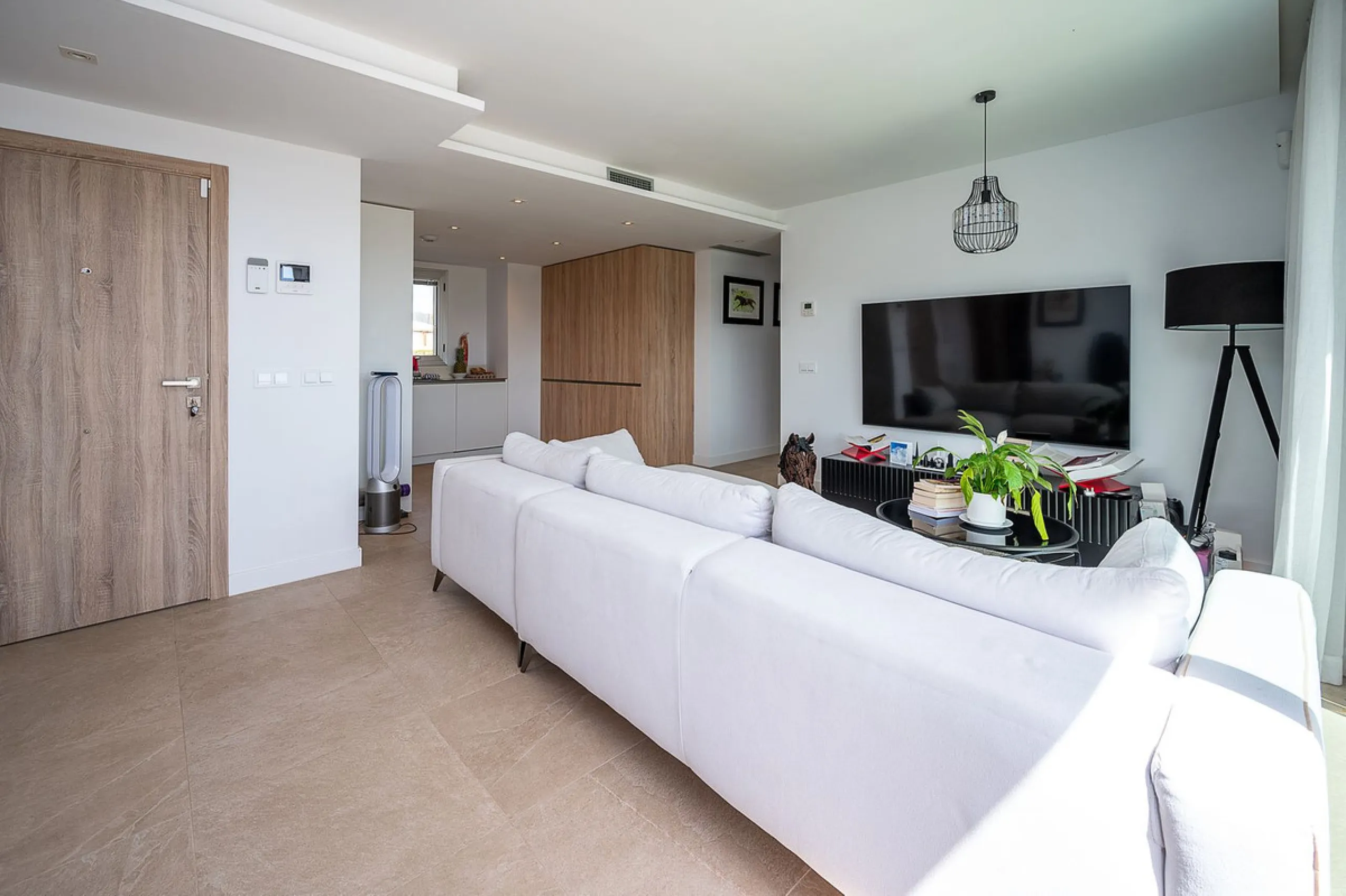 Apartment - Penthouse в продаже в Mijas, Málaga. В доме 3 спален и 2 ванных комнат. Площадь дома 104 м²