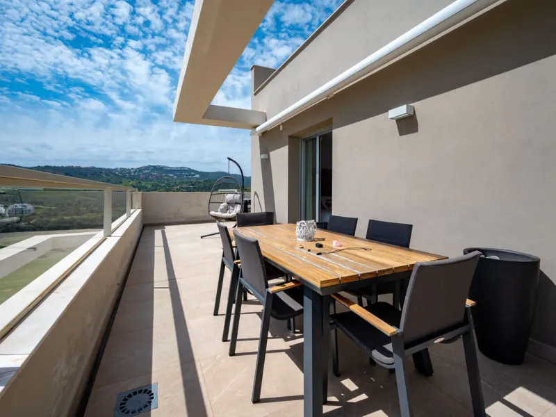 Apartment - Penthouse в продаже в Mijas, Málaga. В доме 3 спален и 2 ванных комнат. Площадь дома 104 м²