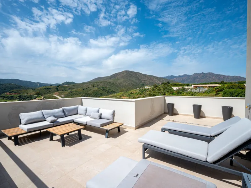 Apartment - Penthouse в продаже в Mijas, Málaga. В доме 3 спален и 2 ванных комнат. Площадь дома 104 м²