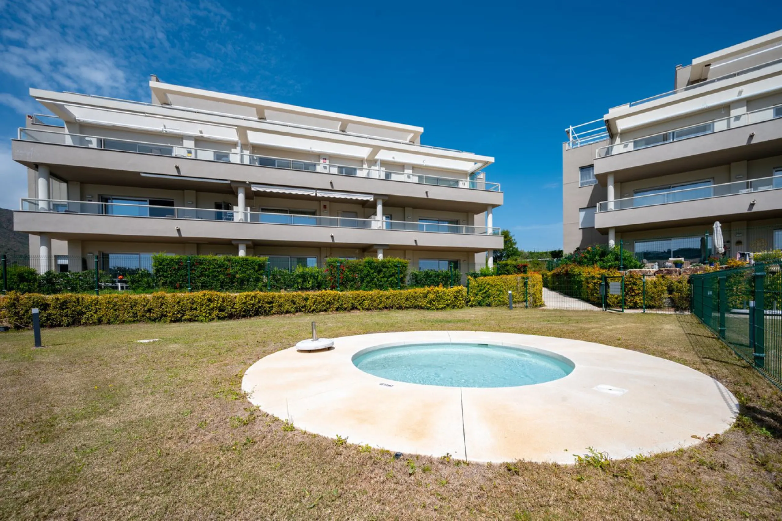 Apartment - Penthouse в продаже в Mijas, Málaga. В доме 3 спален и 2 ванных комнат. Площадь дома 104 м²