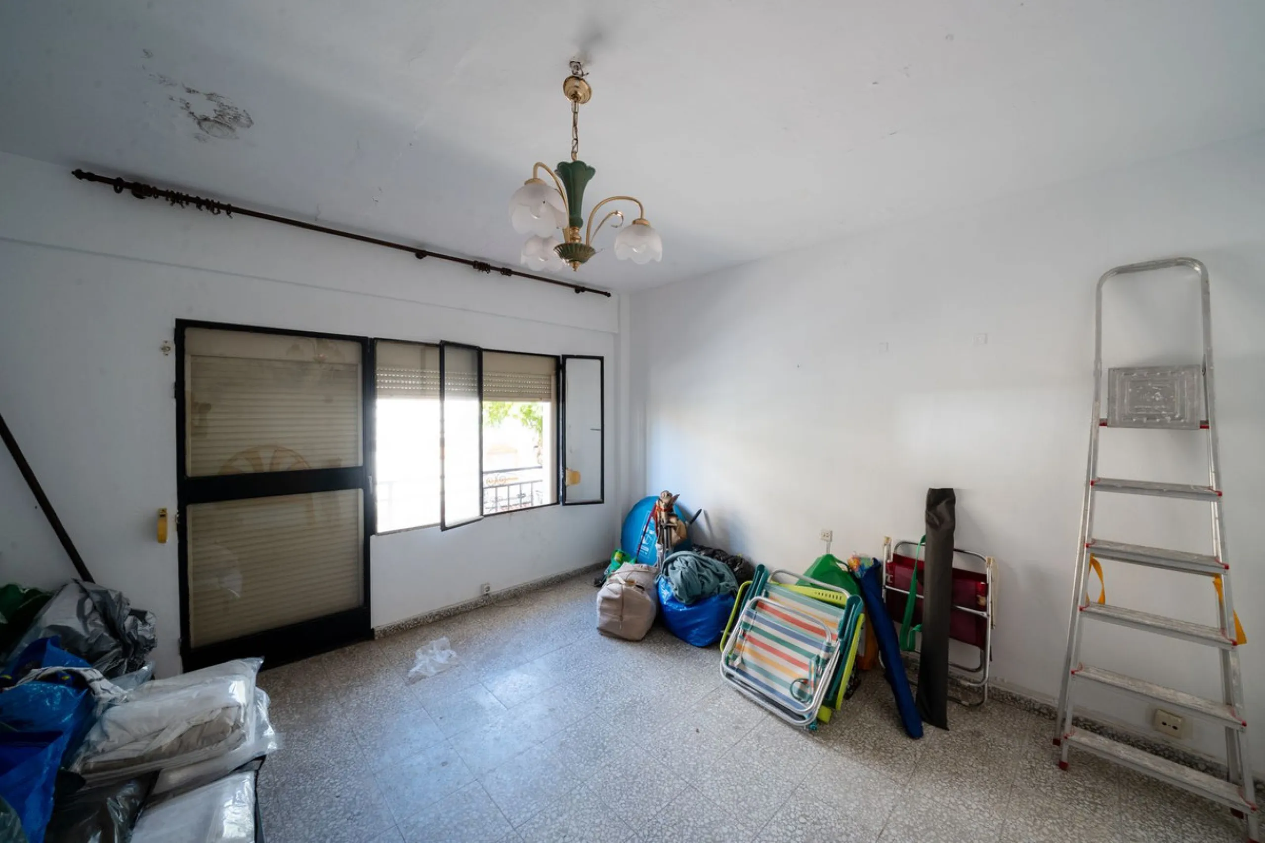 Unique opportunity in the heart of Los Boliches!