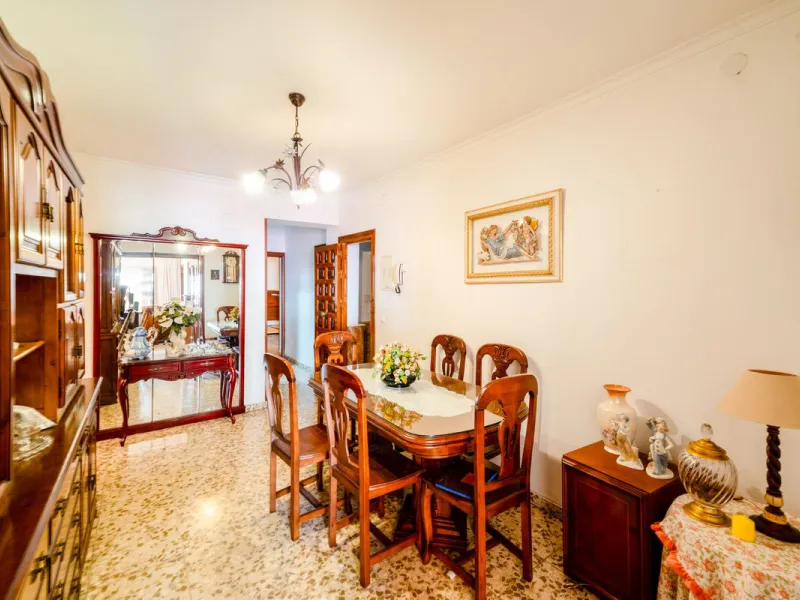 Unique opportunity in the heart of Los Boliches!