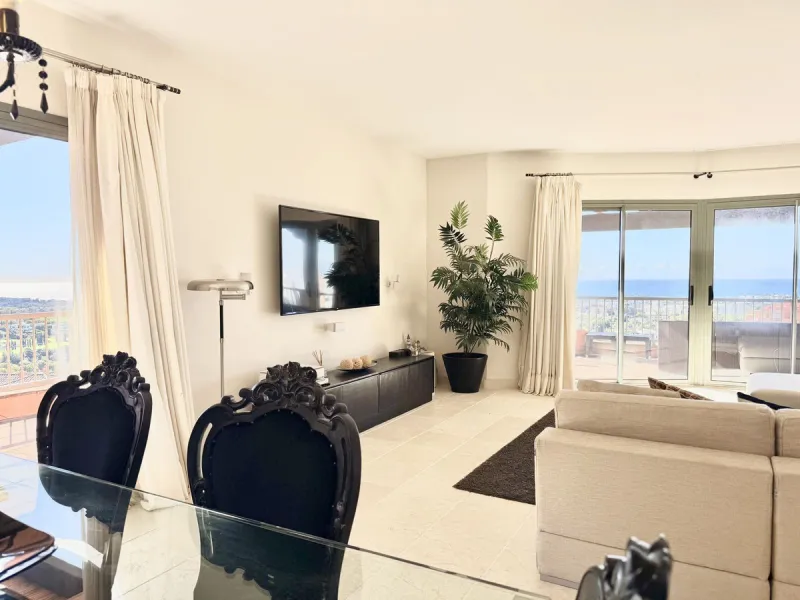 PRESTIGIOUS CORNER PENTHOUSE IN ROYAL FLAMINGOS, BENAHAVIS