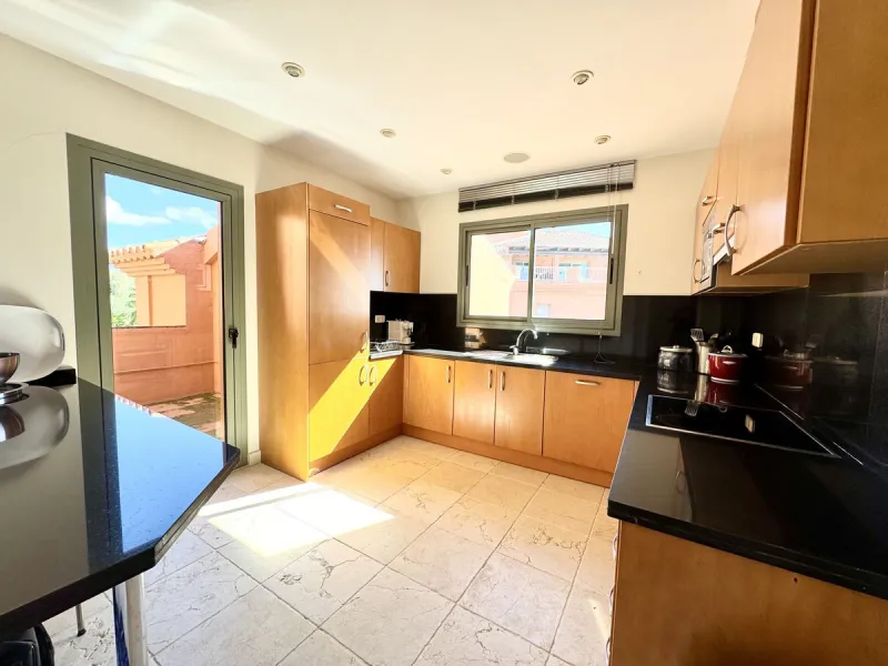 PRESTIGIOUS CORNER PENTHOUSE IN ROYAL FLAMINGOS, BENAHAVIS