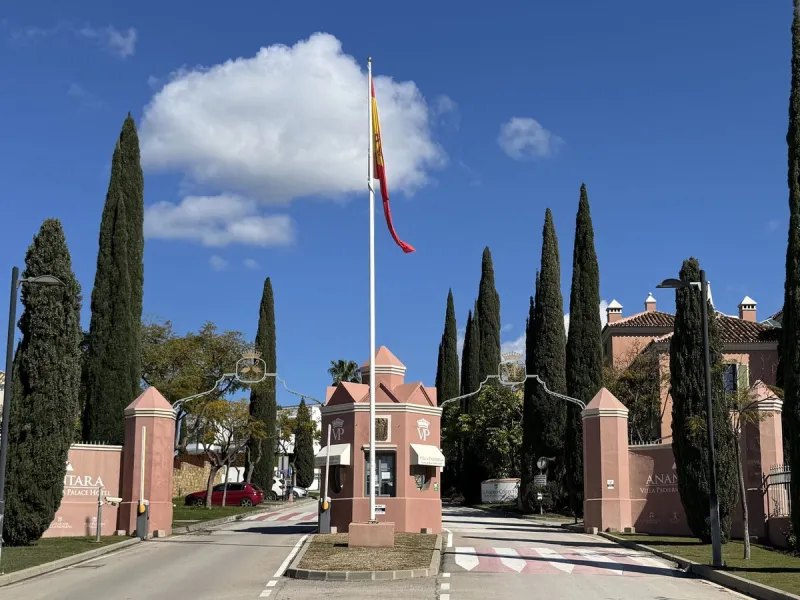 PRESTIGIOUS CORNER PENTHOUSE IN ROYAL FLAMINGOS, BENAHAVIS