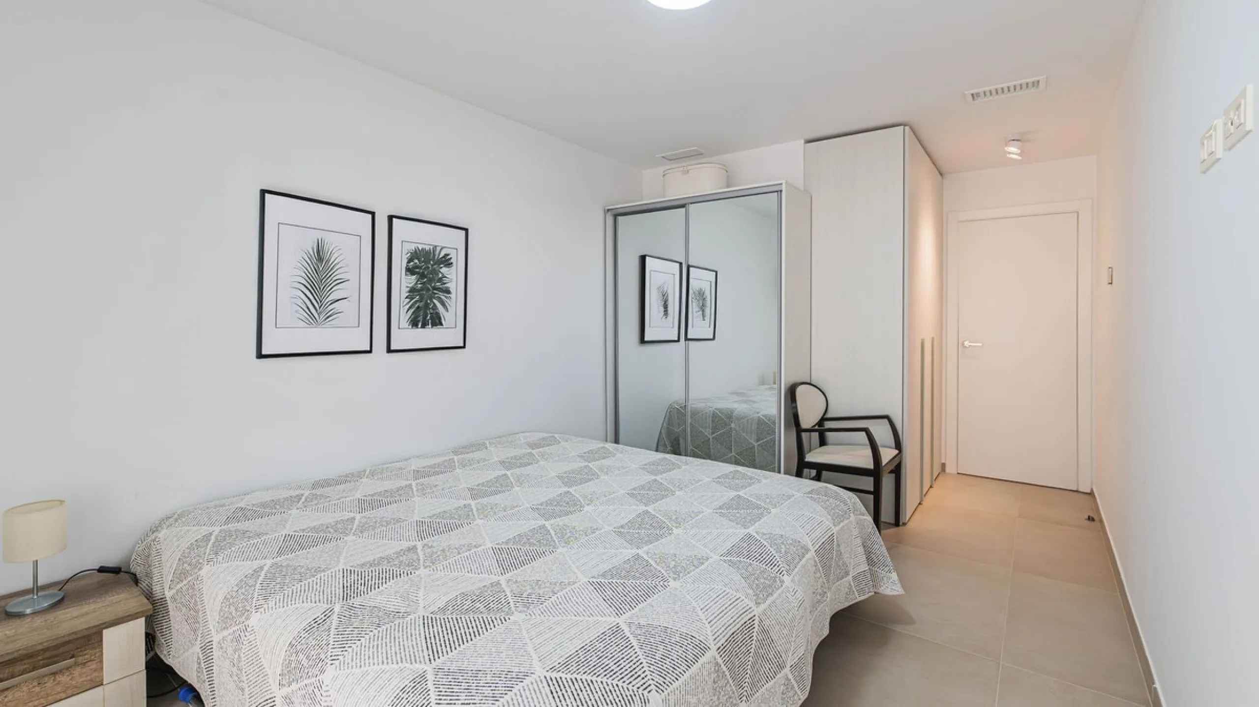 Apartment - Penthouse Duplex в продаже в Benalmadena, Málaga. В доме 3 спален и 2 ванных комнат. Площадь дома 213 м²