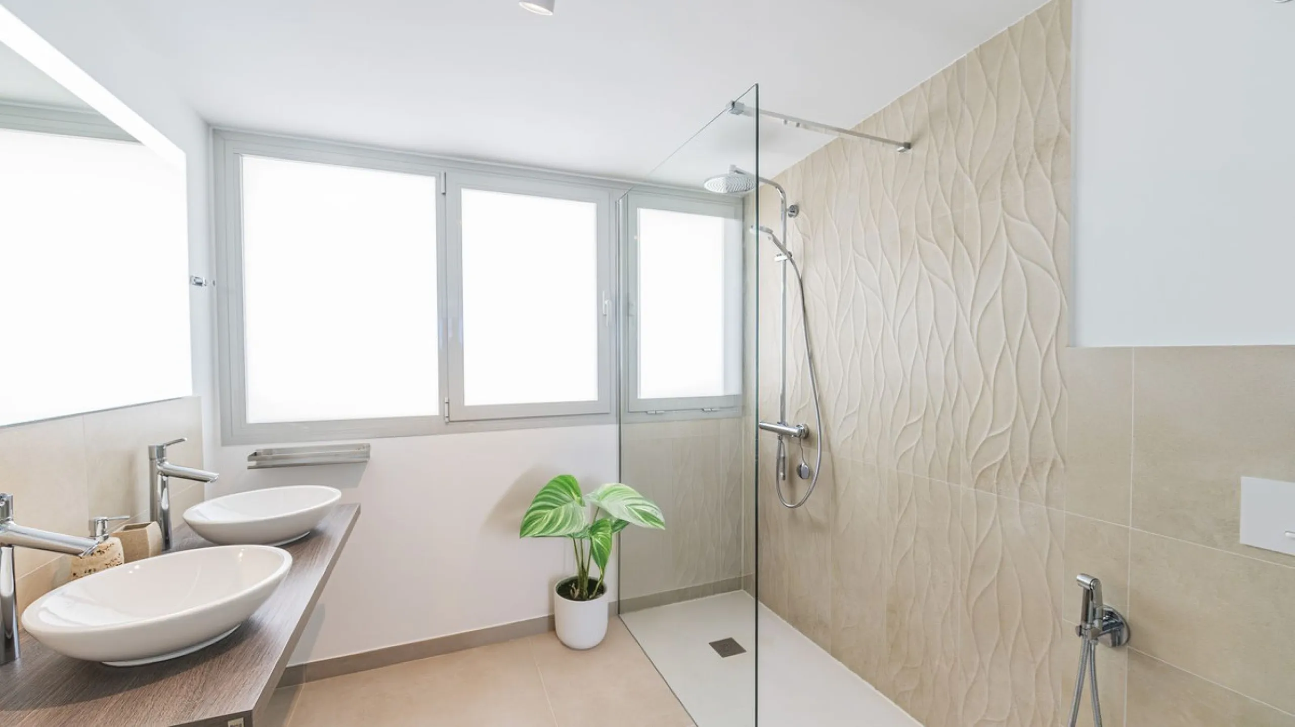 Apartment - Penthouse Duplex в продаже в Benalmadena, Málaga. В доме 3 спален и 2 ванных комнат. Площадь дома 213 м²