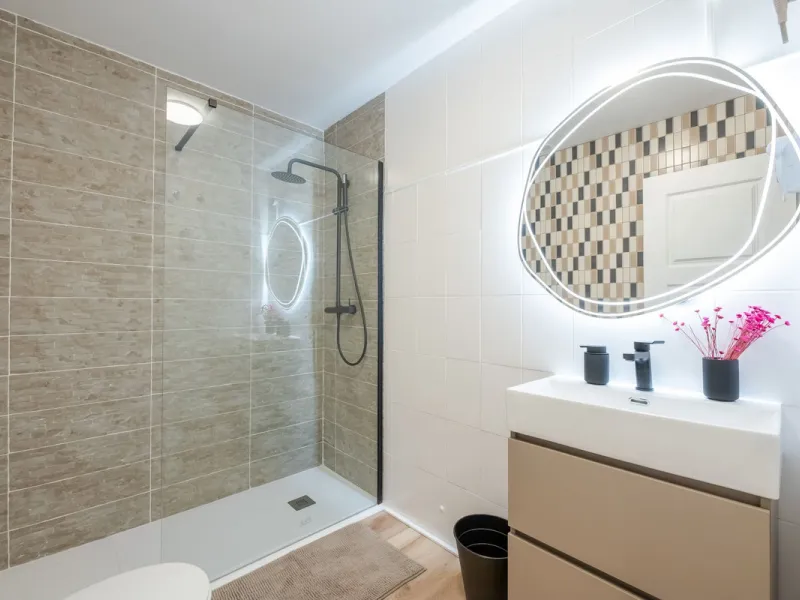 4-Bedroom Apartment for Sale in Málaga Center – Great Investment Opportunity