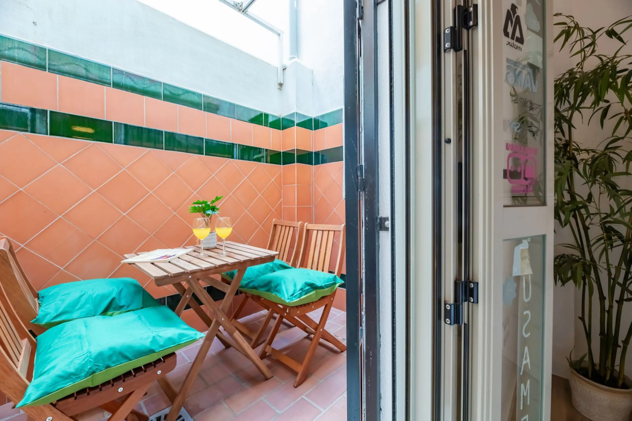 4-Bedroom Apartment for Sale in Málaga Center – Great Investment Opportunity