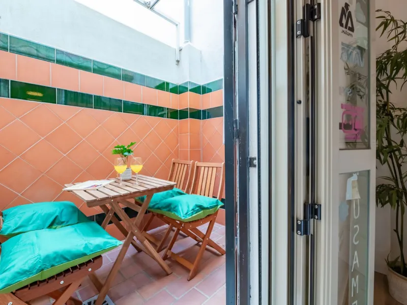 4-Bedroom Apartment for Sale in Málaga Center – Great Investment Opportunity