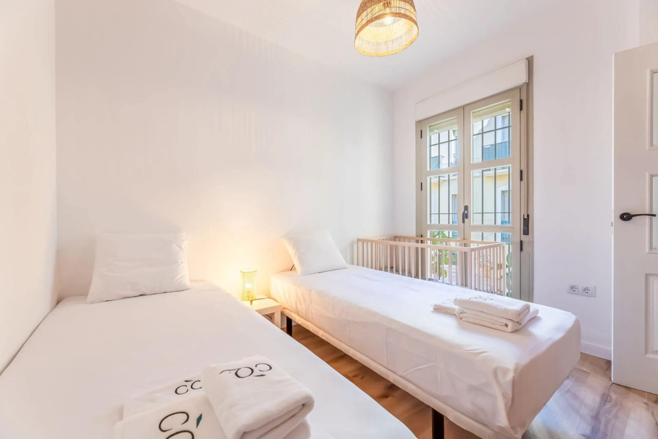4-Bedroom Apartment for Sale in Málaga Center – Great Investment Opportunity