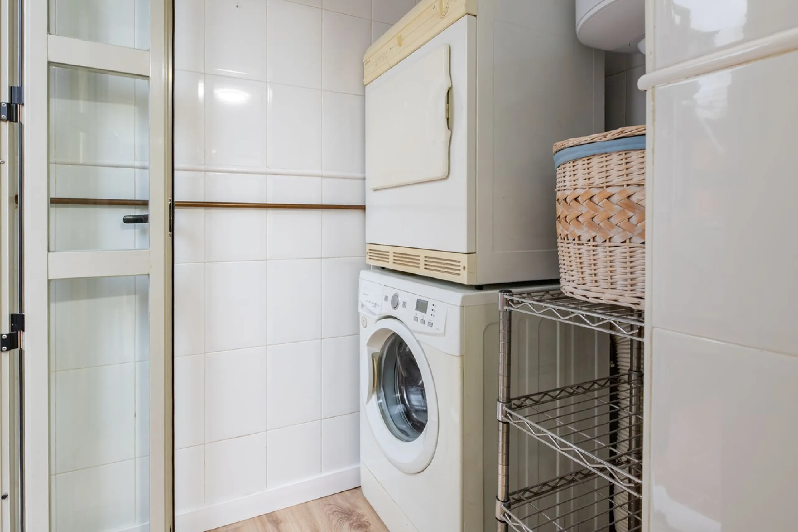 4-Bedroom Apartment for Sale in Málaga Center – Great Investment Opportunity