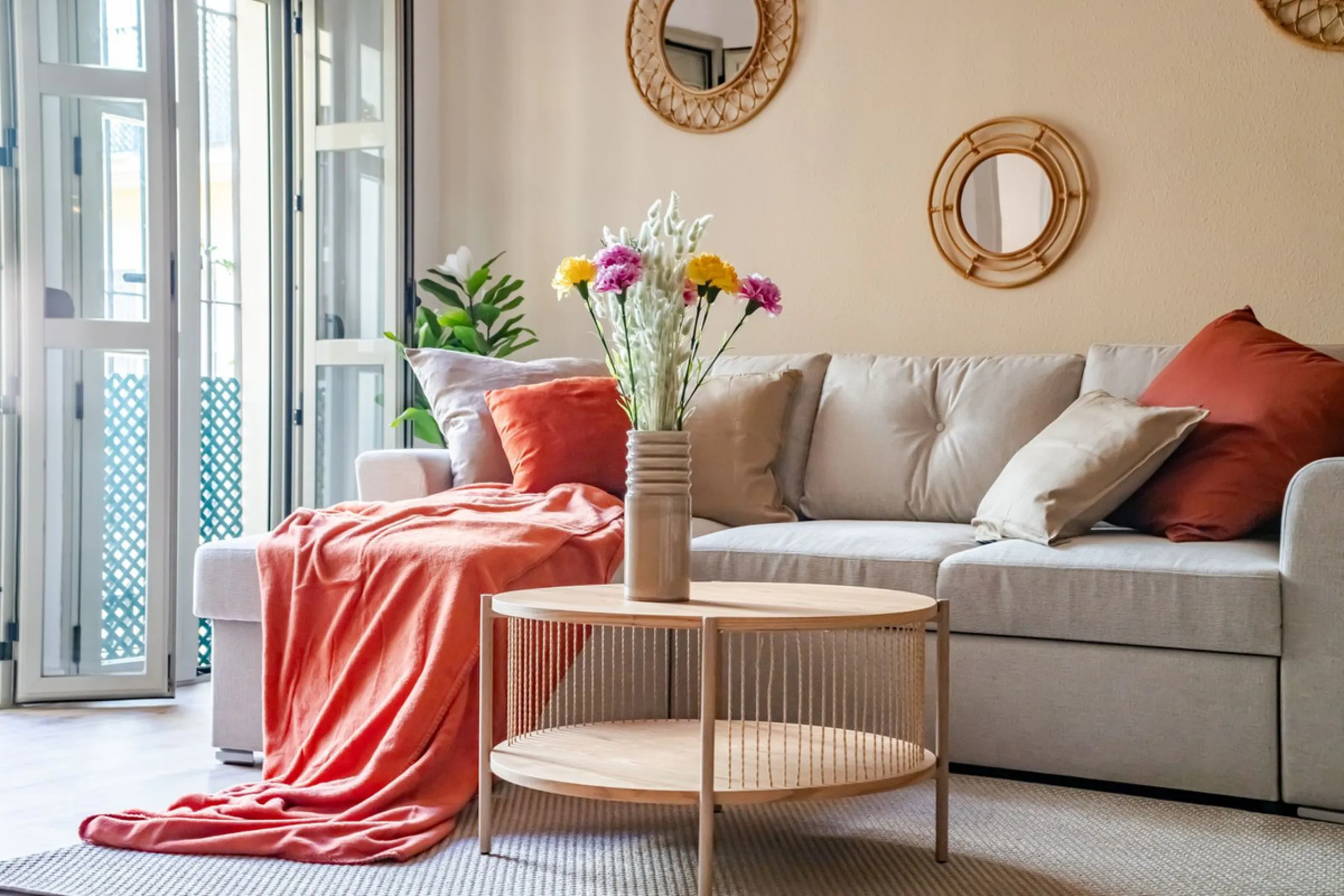 4-Bedroom Apartment for Sale in Málaga Center – Great Investment Opportunity
