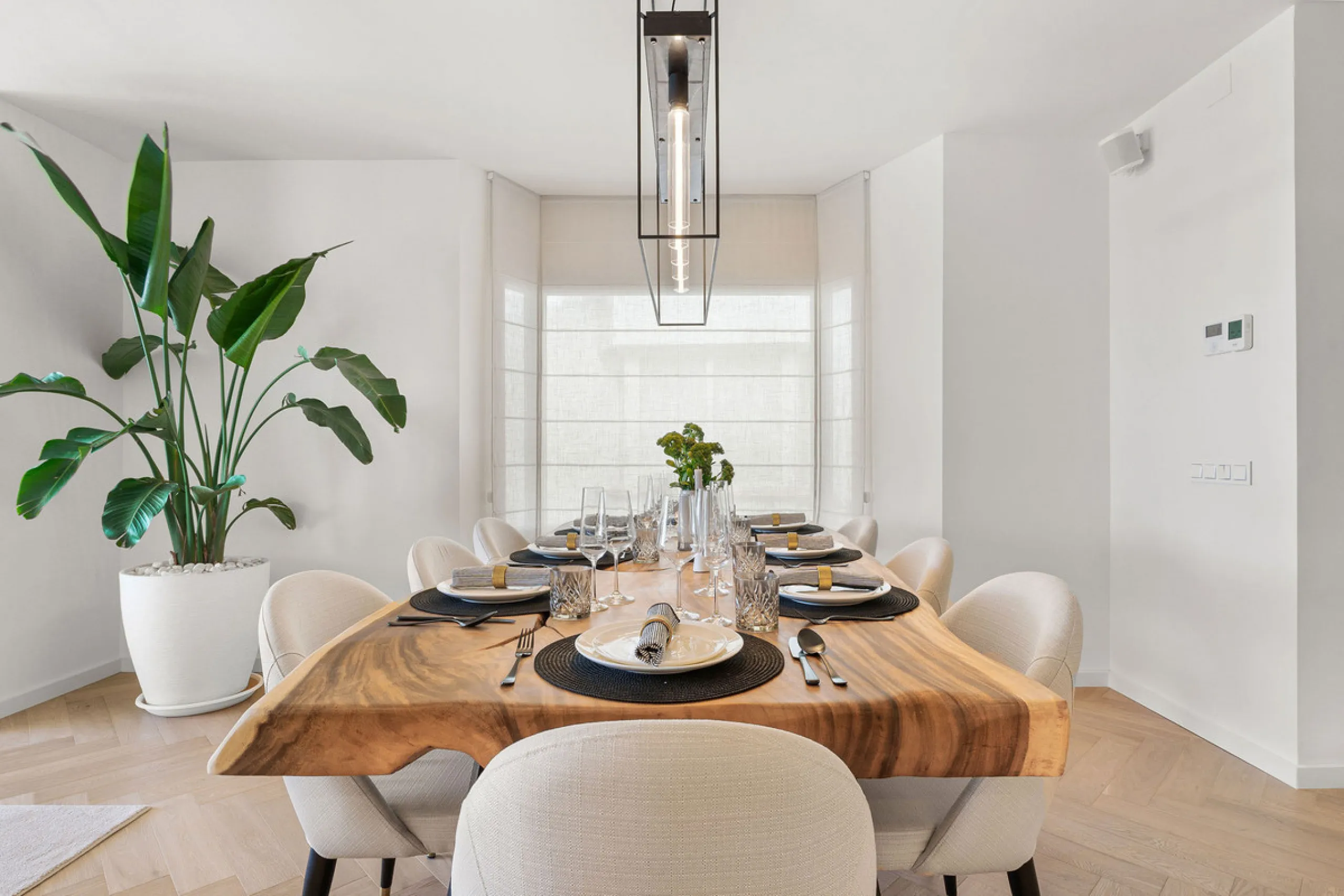 La Maison Saint Germain is an exceptional two-storey townhouse for sale  in the prestigious Golden Mile, a highly sought-after area known for its refined residences, excellent amenities, and seamless connectivity to Marbella's finest offerings. This newly