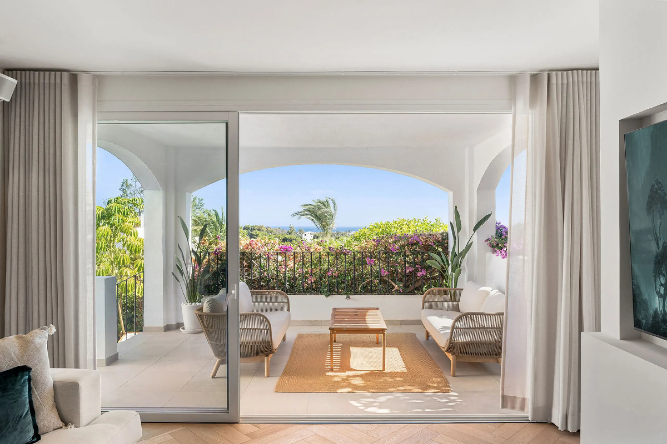 La Maison Saint Germain is an exceptional two-storey townhouse for sale  in the prestigious Golden Mile, a highly sought-after area known for its refined residences, excellent amenities, and seamless connectivity to Marbella's finest offerings. This newly