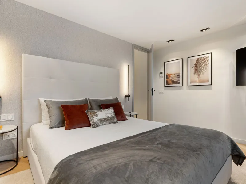 La Maison Saint Germain is an exceptional two-storey townhouse for sale  in the prestigious Golden Mile, a highly sought-after area known for its refined residences, excellent amenities, and seamless connectivity to Marbella's finest offerings. This newly