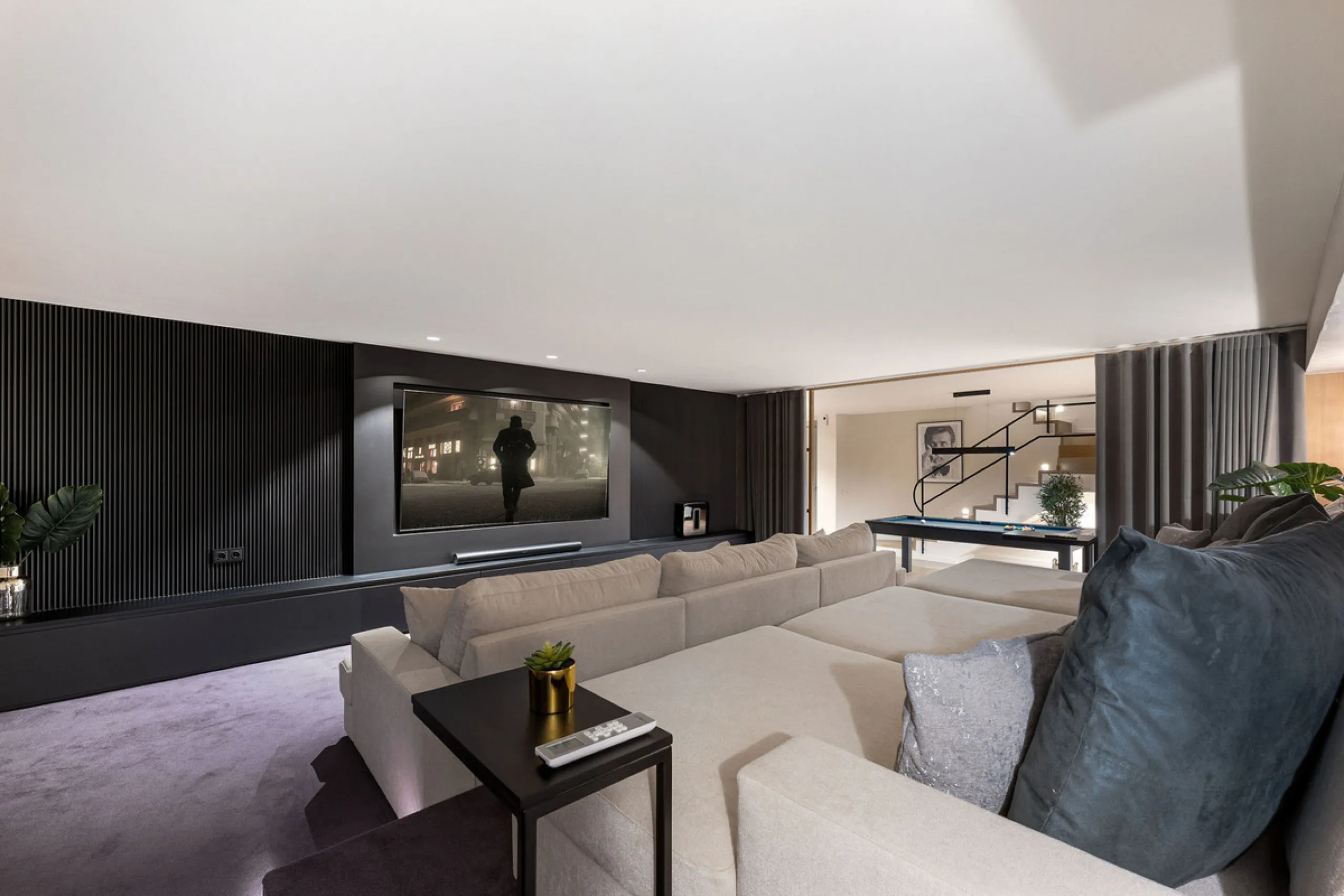 La Maison Saint Germain is an exceptional two-storey townhouse for sale  in the prestigious Golden Mile, a highly sought-after area known for its refined residences, excellent amenities, and seamless connectivity to Marbella's finest offerings. This newly