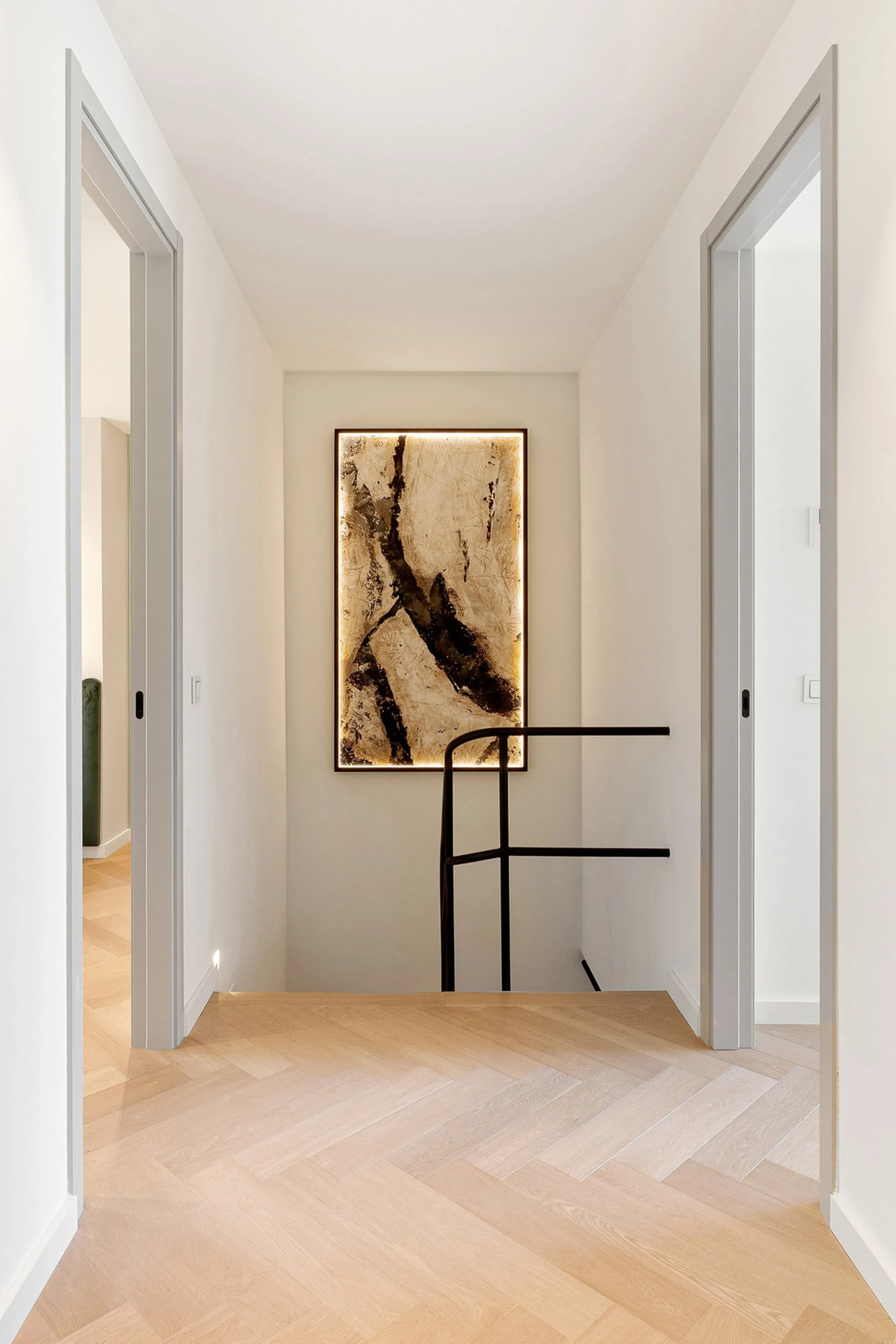 La Maison Saint Germain is an exceptional two-storey townhouse for sale  in the prestigious Golden Mile, a highly sought-after area known for its refined residences, excellent amenities, and seamless connectivity to Marbella's finest offerings. This newly