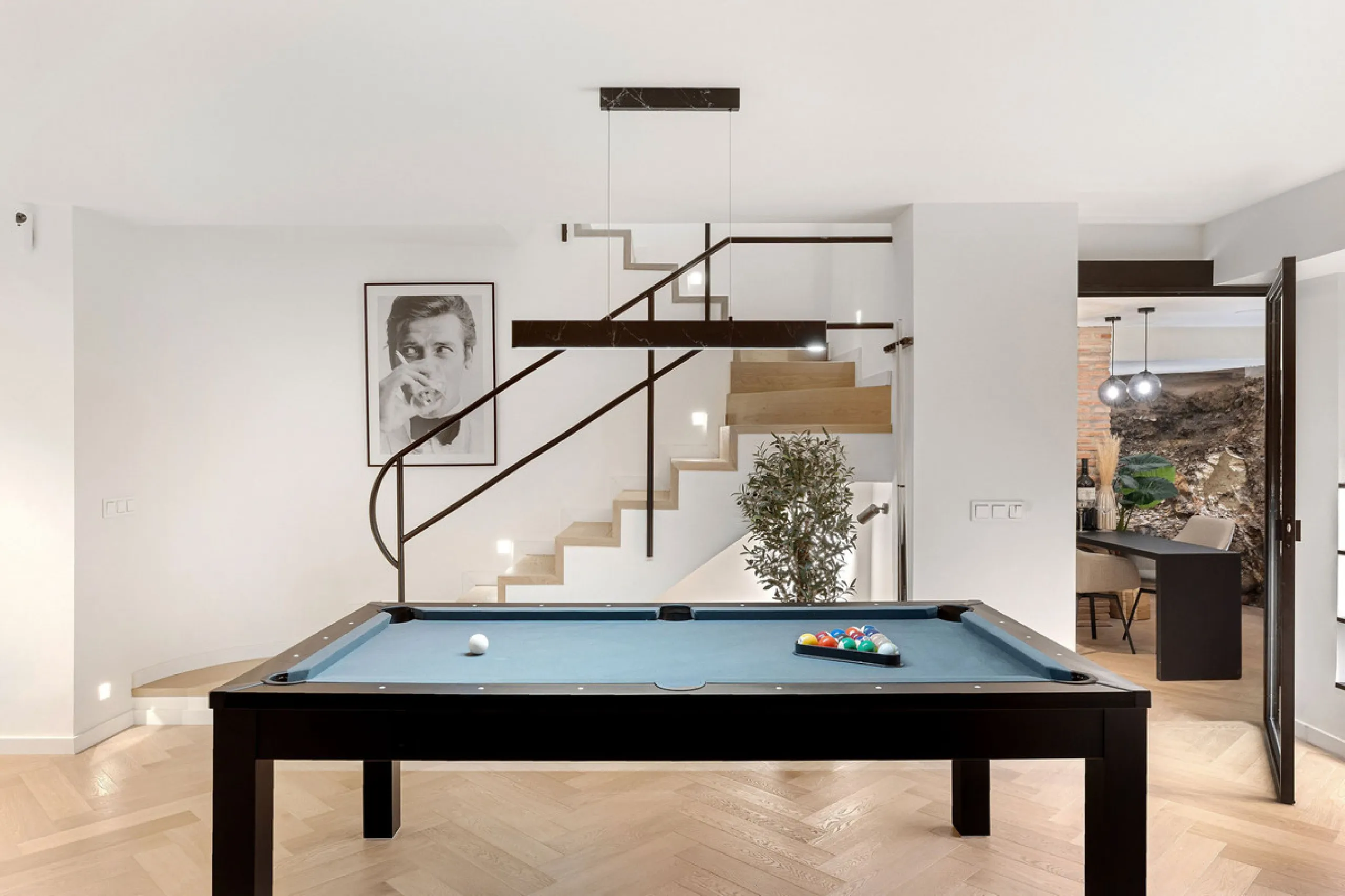 La Maison Saint Germain is an exceptional two-storey townhouse for sale  in the prestigious Golden Mile, a highly sought-after area known for its refined residences, excellent amenities, and seamless connectivity to Marbella's finest offerings. This newly