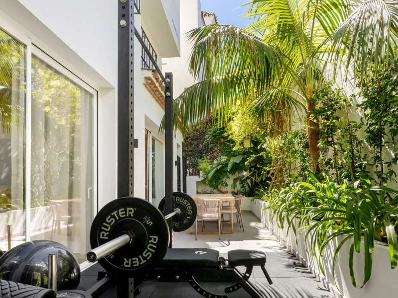 La Maison Saint Germain is an exceptional two-storey townhouse for sale  in the prestigious Golden Mile, a highly sought-after area known for its refined residences, excellent amenities, and seamless connectivity to Marbella's finest offerings. This newly