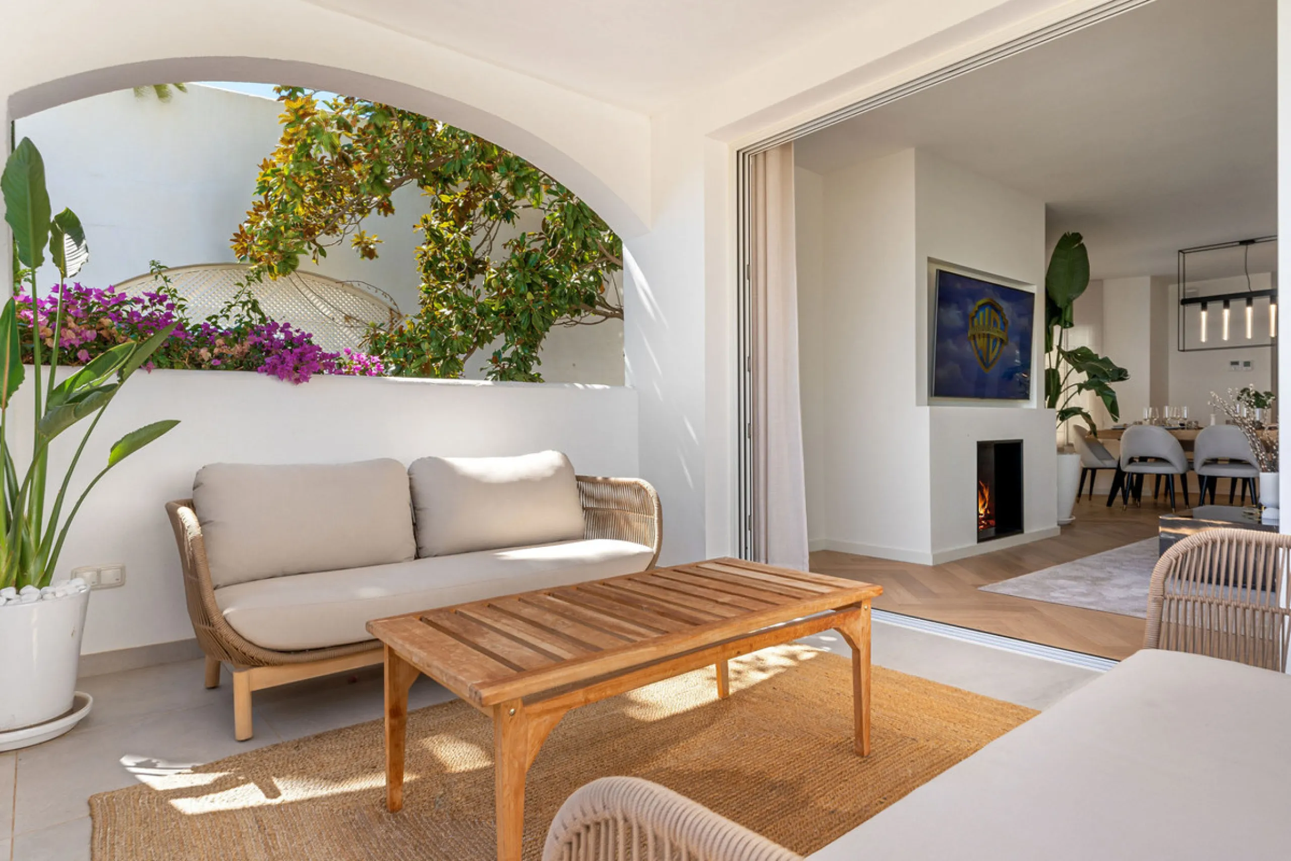 La Maison Saint Germain is an exceptional two-storey townhouse for sale  in the prestigious Golden Mile, a highly sought-after area known for its refined residences, excellent amenities, and seamless connectivity to Marbella's finest offerings. This newly