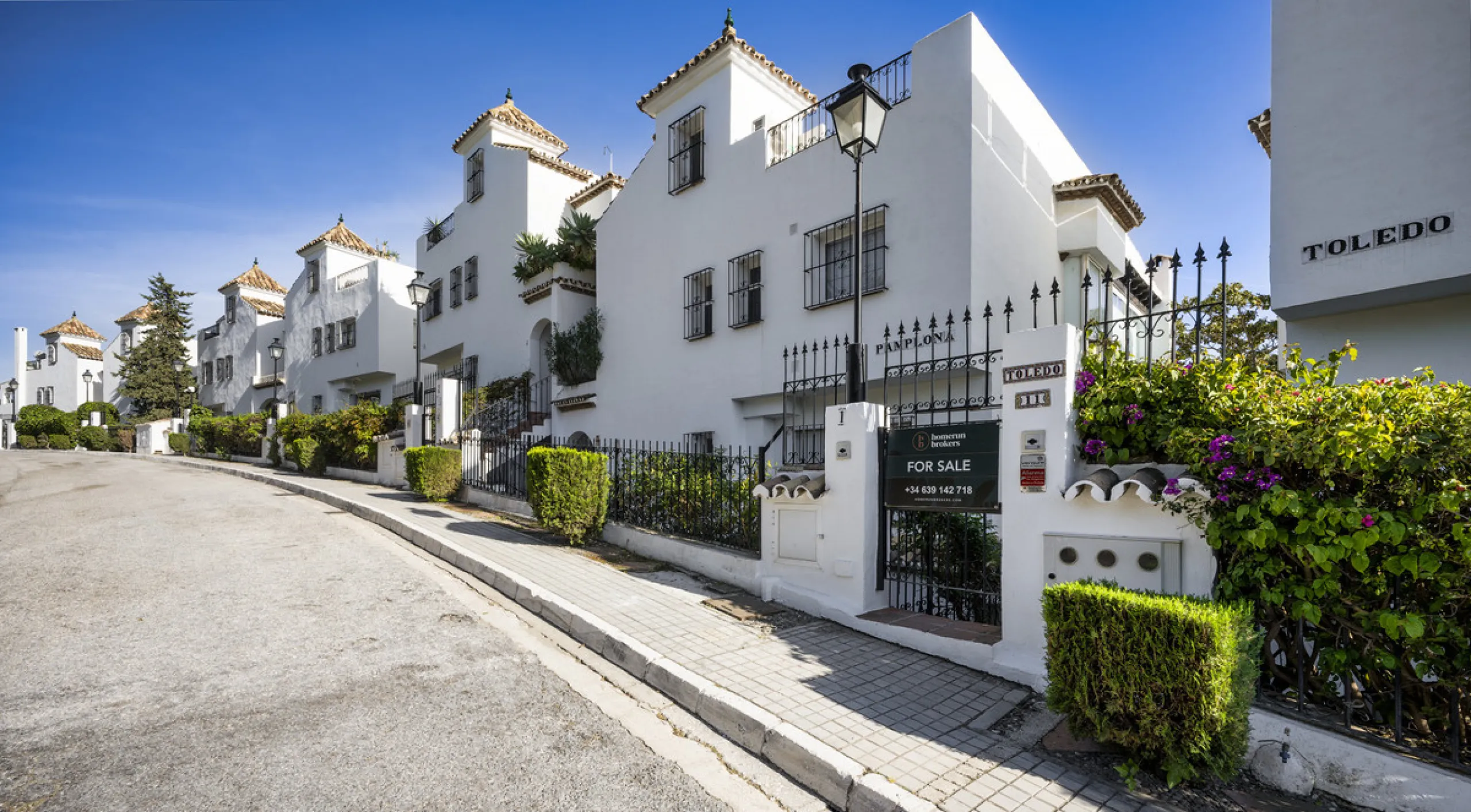 La Maison Saint Germain is an exceptional two-storey townhouse for sale  in the prestigious Golden Mile, a highly sought-after area known for its refined residences, excellent amenities, and seamless connectivity to Marbella's finest offerings. This newly