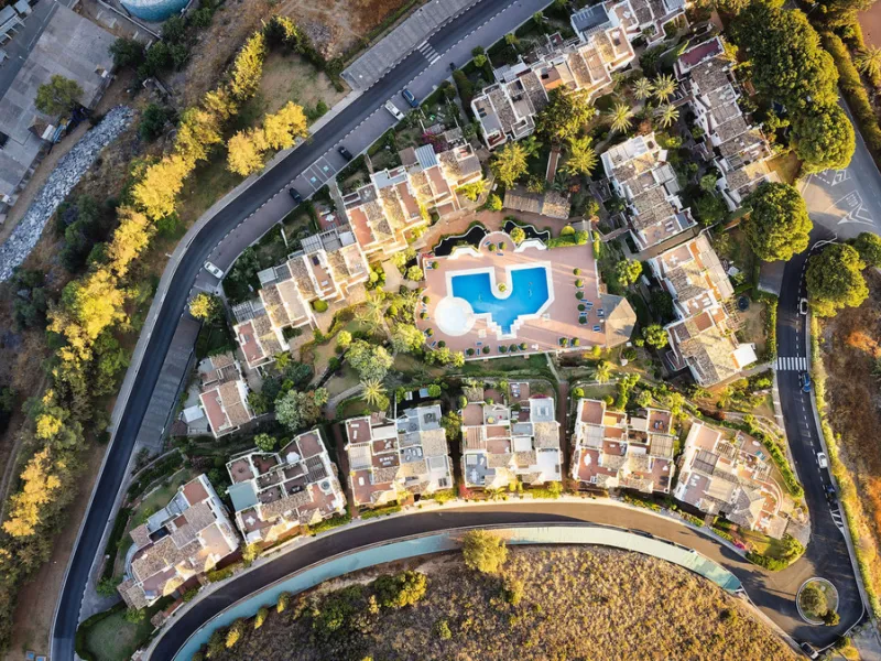 La Maison Saint Germain is an exceptional two-storey townhouse for sale  in the prestigious Golden Mile, a highly sought-after area known for its refined residences, excellent amenities, and seamless connectivity to Marbella's finest offerings. This newly