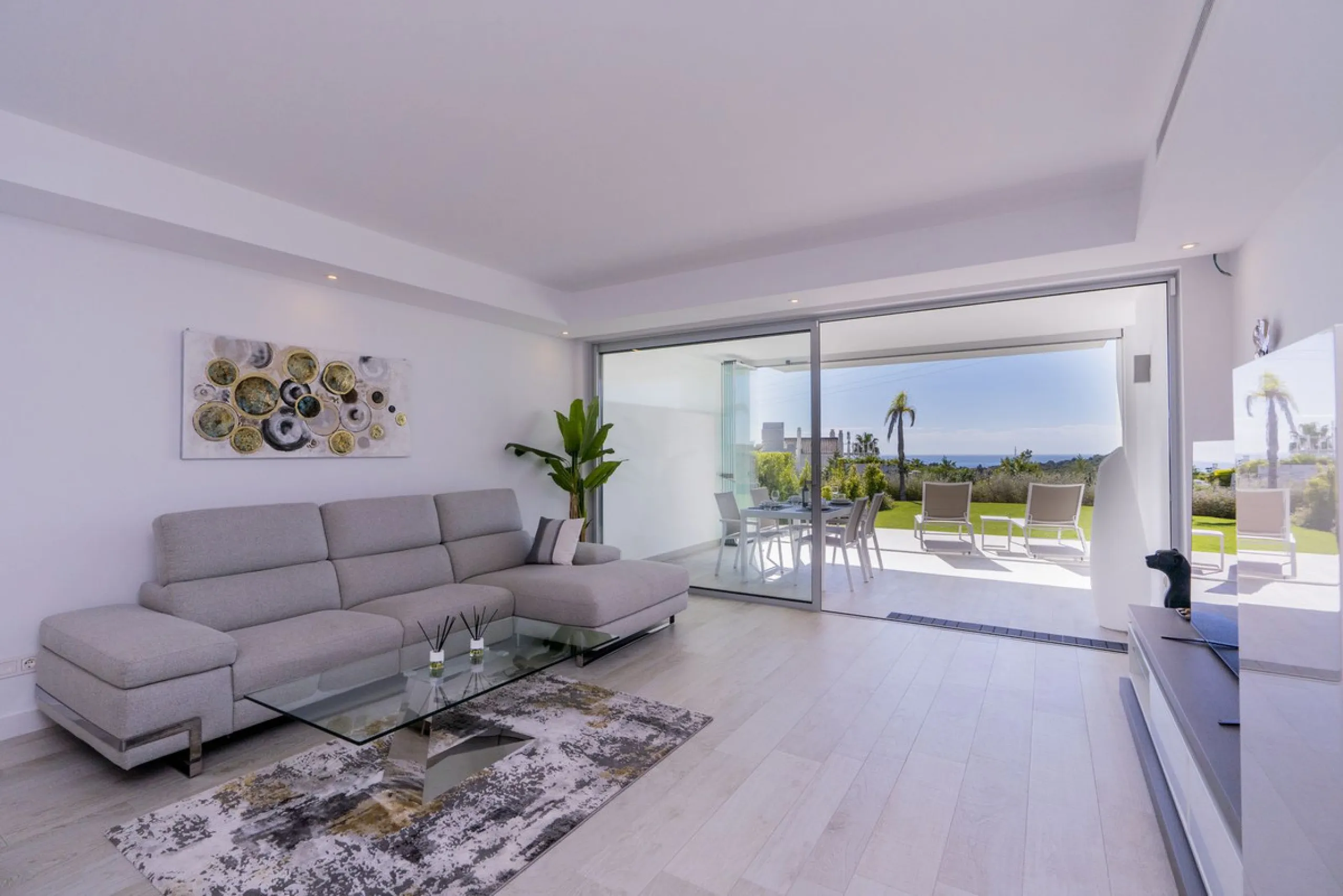 Апартамент нижний этаж, Estepona, Costa del Sol