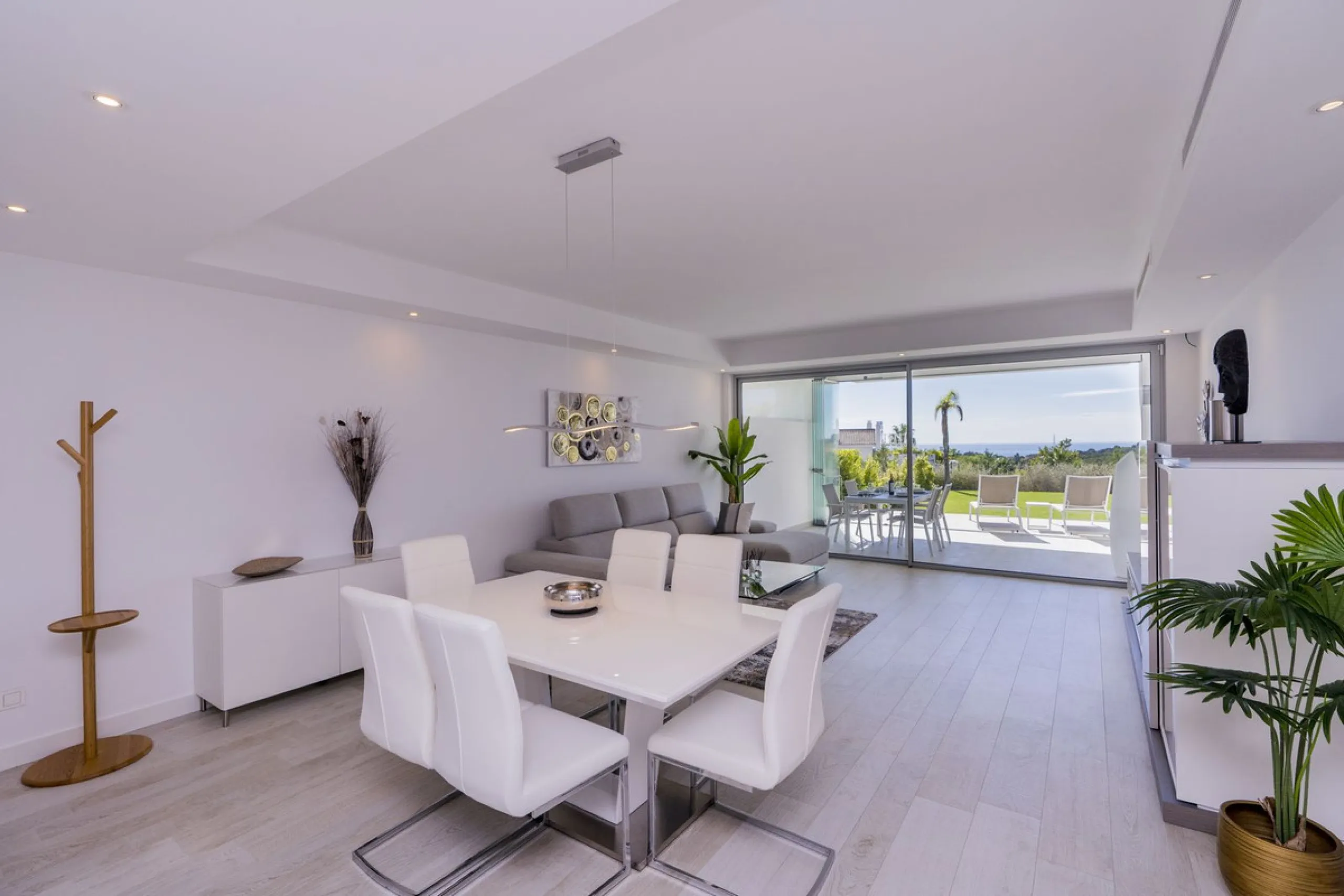 Апартамент нижний этаж, Estepona, Costa del Sol