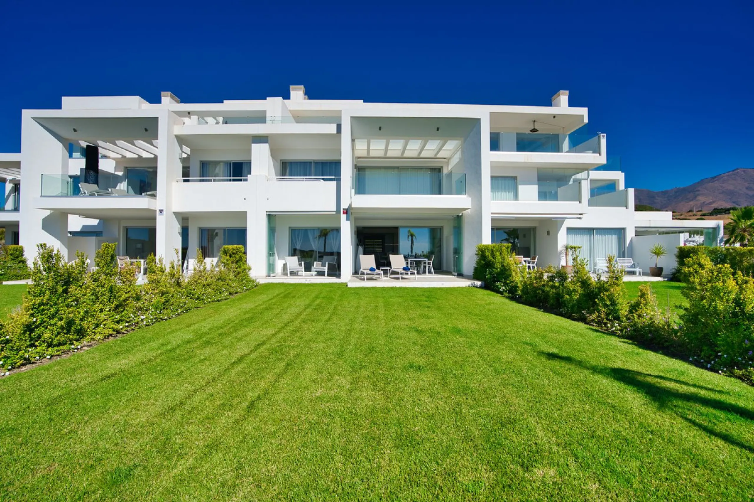 Апартамент нижний этаж, Estepona, Costa del Sol