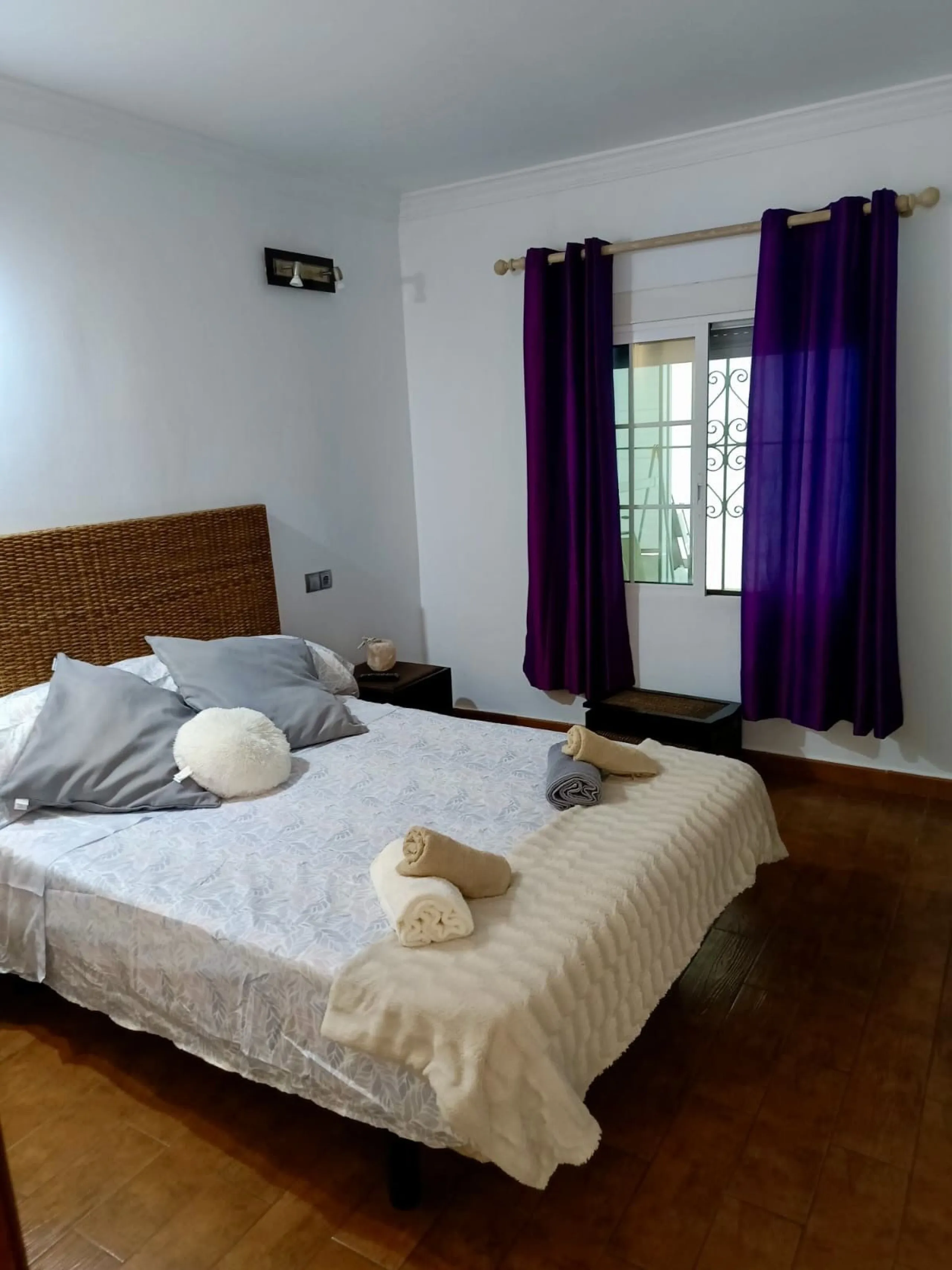 LOCATION!!! LOCATION!! Just 100 metres from the beach!!