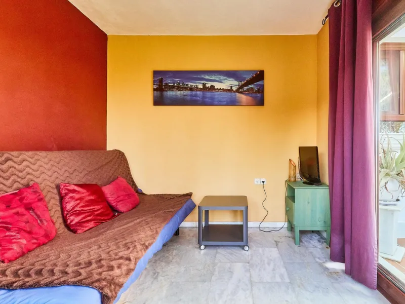 House - Detached Villa в продаже в Mijas, Málaga. В доме 4 спален и 2 ванных комнат. Площадь дома 261 м². Площадь участка 800 м²