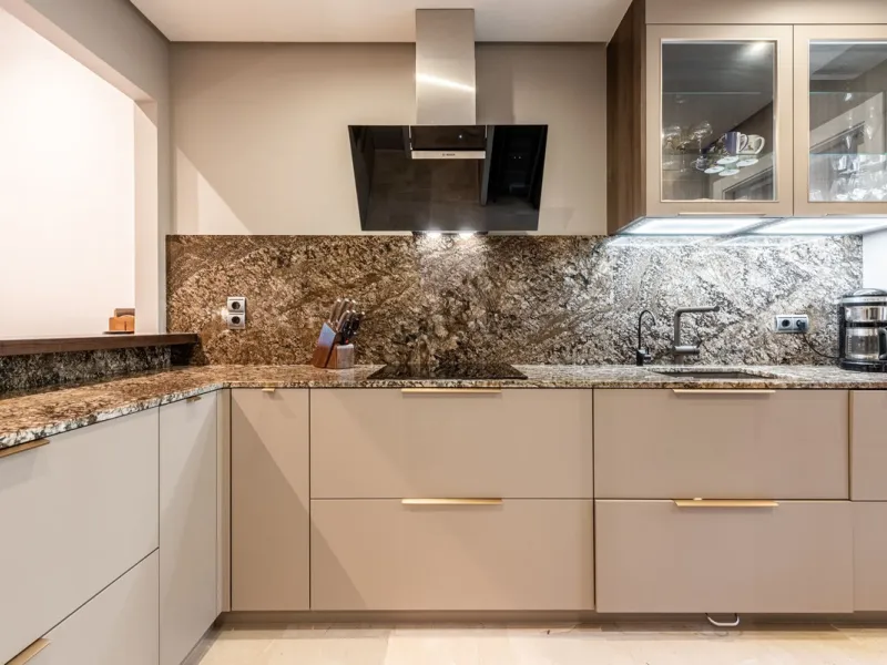 Exquisite Apartment  in Mansion Club, Marbella's Prestigious Golden Mile