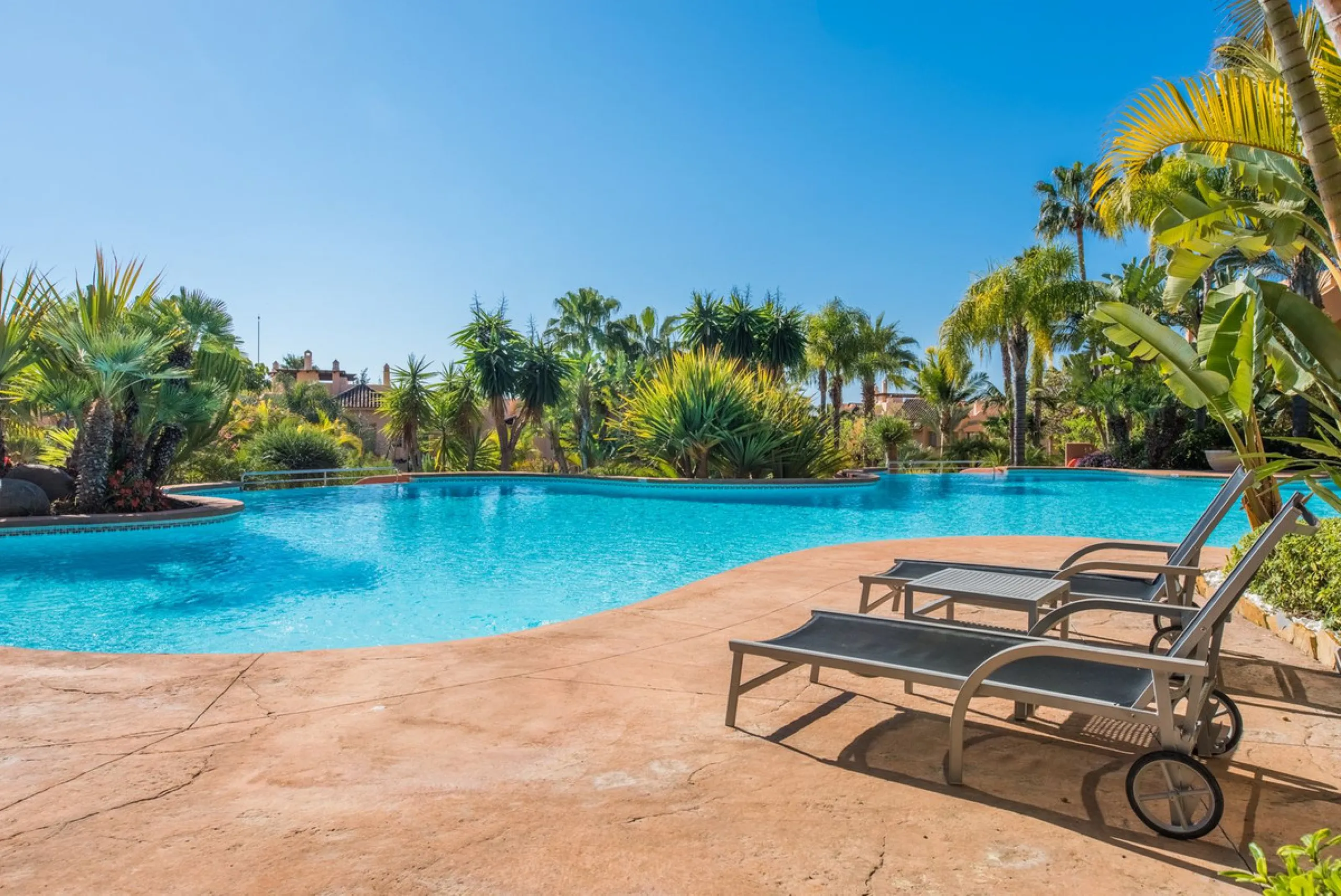 Exquisite Apartment  in Mansion Club, Marbella's Prestigious Golden Mile