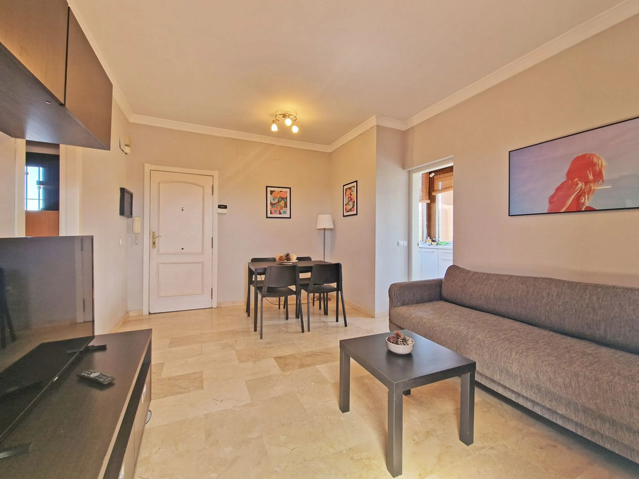 Charming One-Bedroom Penthouse with Panoramic Views in Elviria, Marbella