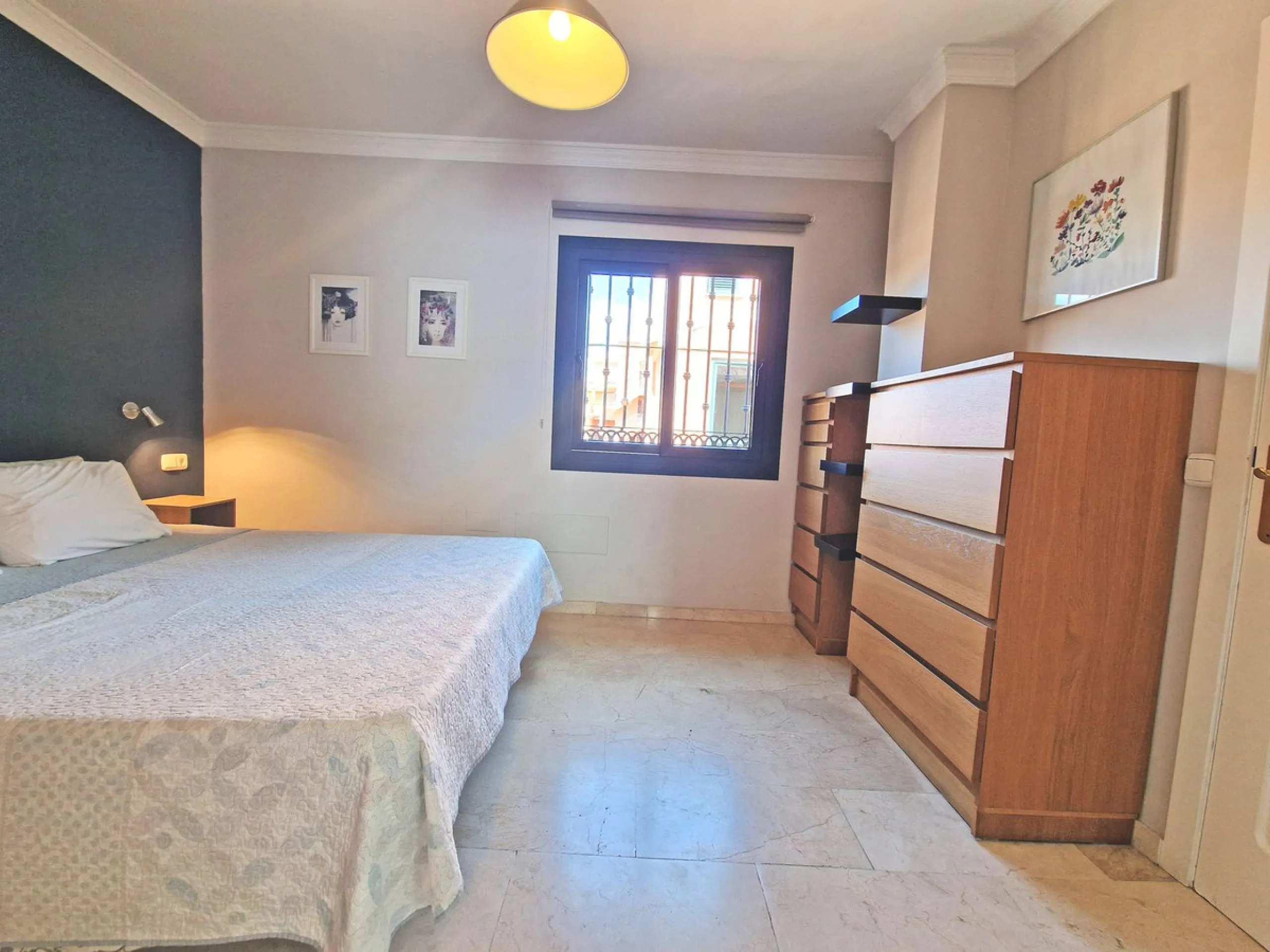 Charming One-Bedroom Penthouse with Panoramic Views in Elviria, Marbella