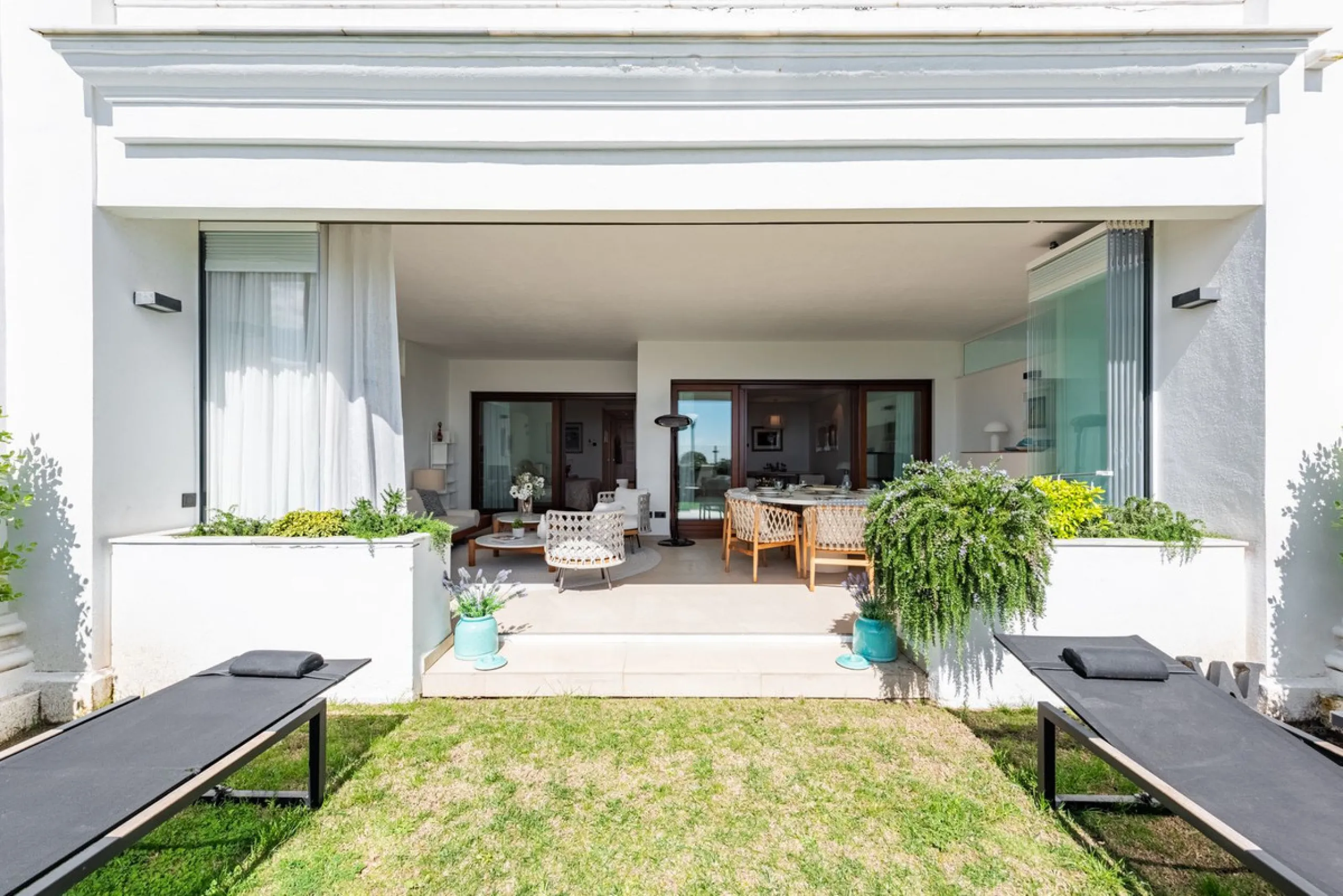 Апартамент средний этаж, Estepona, Costa del Sol