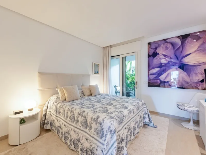 Апартамент средний этаж, Estepona, Costa del Sol