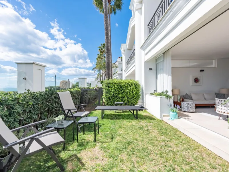 Апартамент средний этаж, Estepona, Costa del Sol