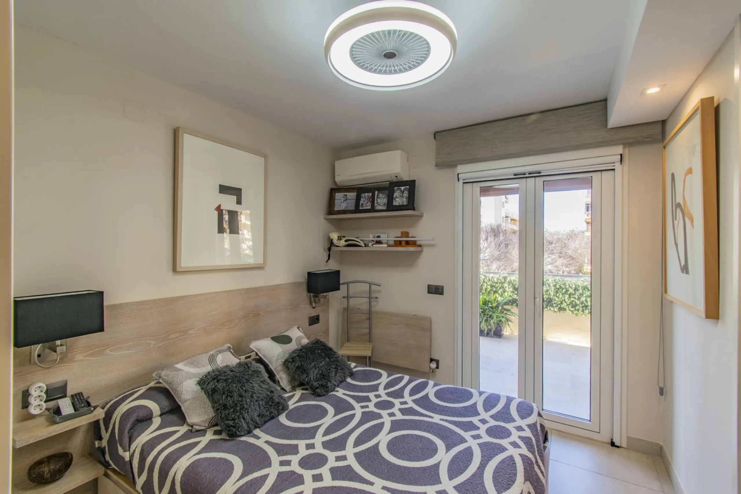 LARGE PROPERTY 200 METERS FROM THE BEACH IN THE CENTER OF MARBELLA