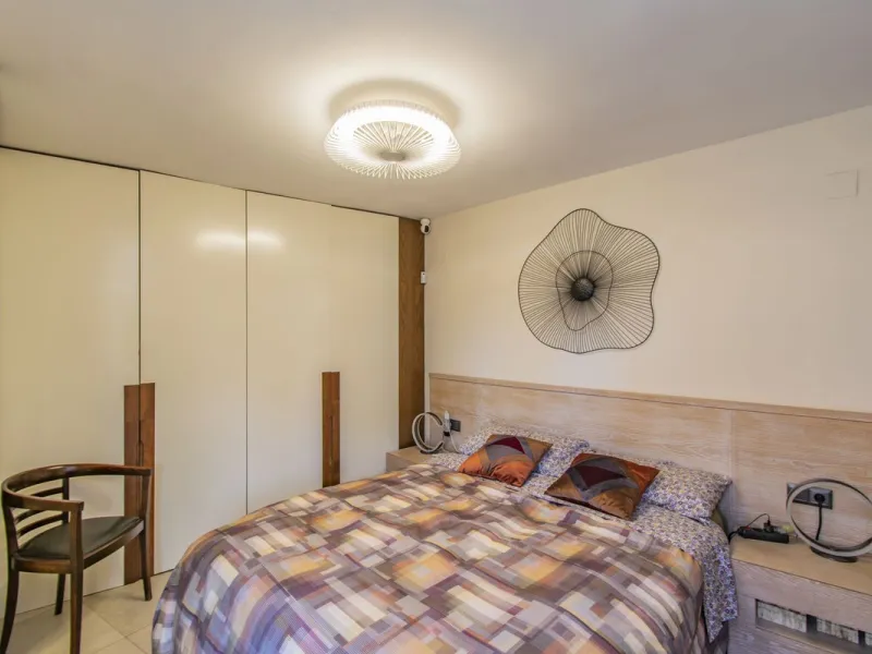 LARGE PROPERTY 200 METERS FROM THE BEACH IN THE CENTER OF MARBELLA
