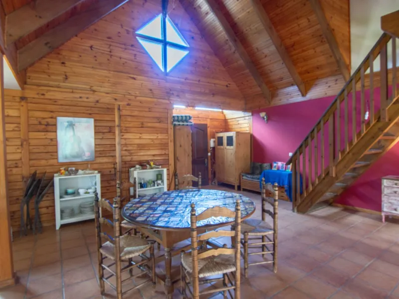 House - Finca - Cortijo в продаже в Mijas, Málaga. В доме 3 спален и 3 ванных комнат. Площадь дома 240 м². Площадь участка 6462 м²