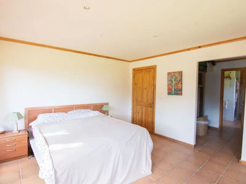 House - Finca - Cortijo в продаже в Mijas, Málaga. В доме 3 спален и 3 ванных комнат. Площадь дома 240 м². Площадь участка 6462 м²