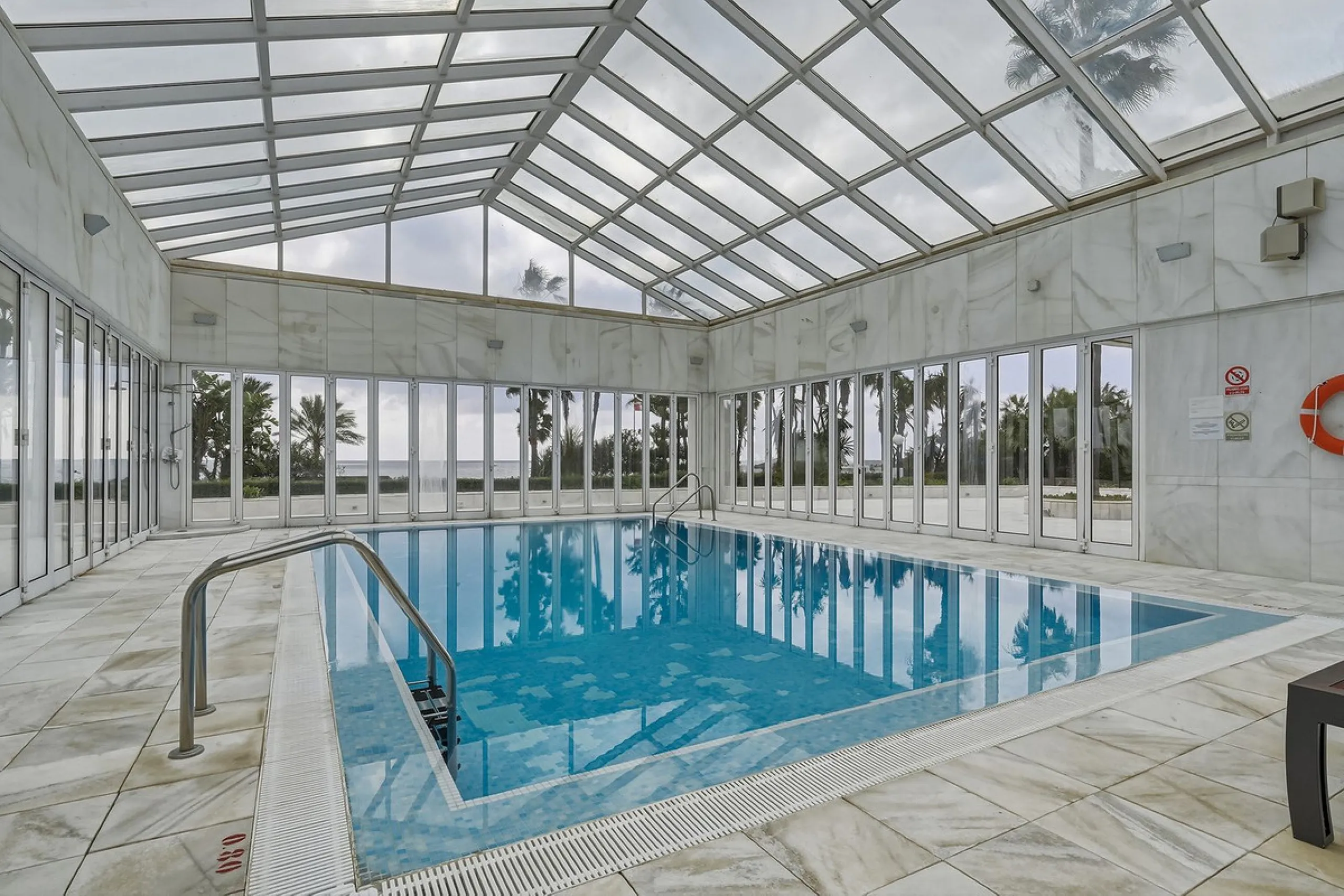 Bargain! Frontline beach apartment Los Granados one Puerto Banus for sale, Marbella.