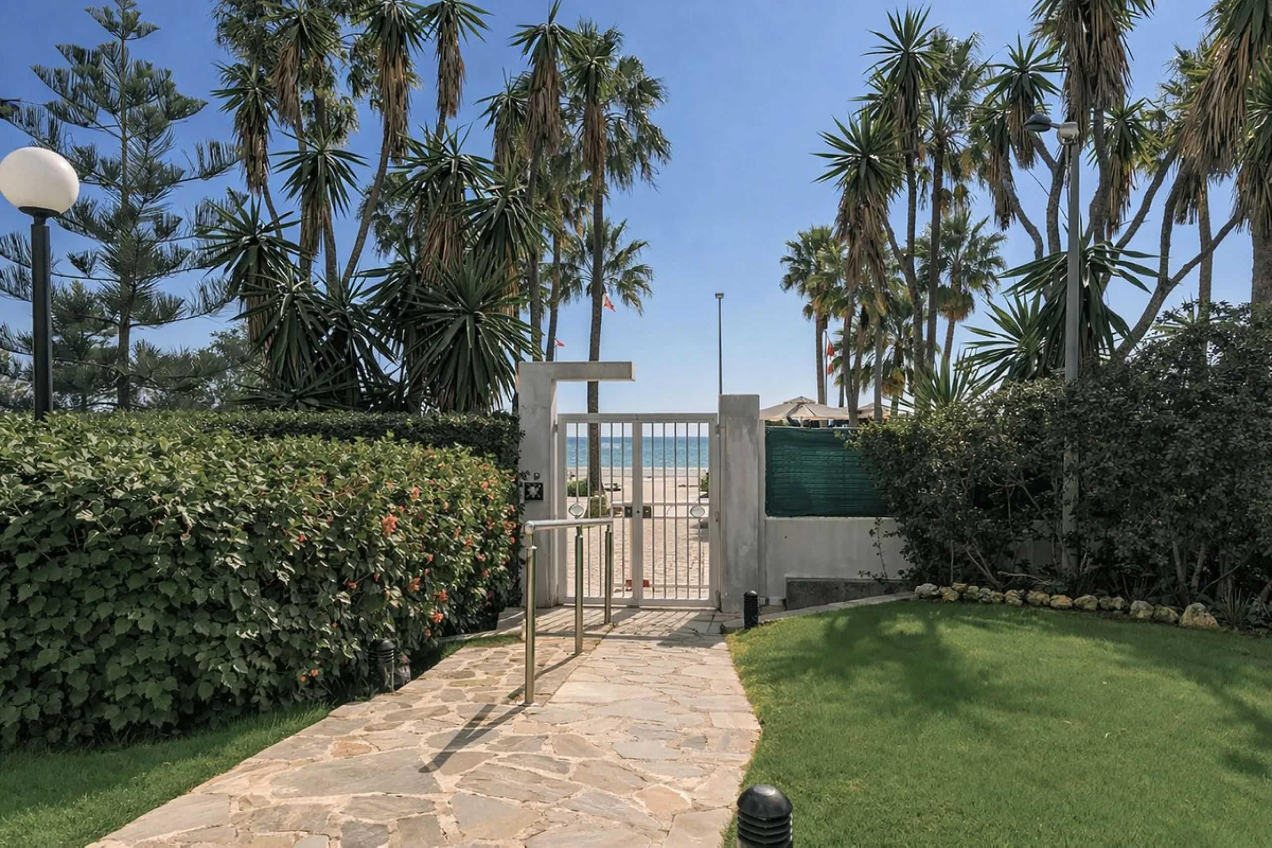 Bargain! Frontline beach apartment Los Granados one Puerto Banus for sale, Marbella.