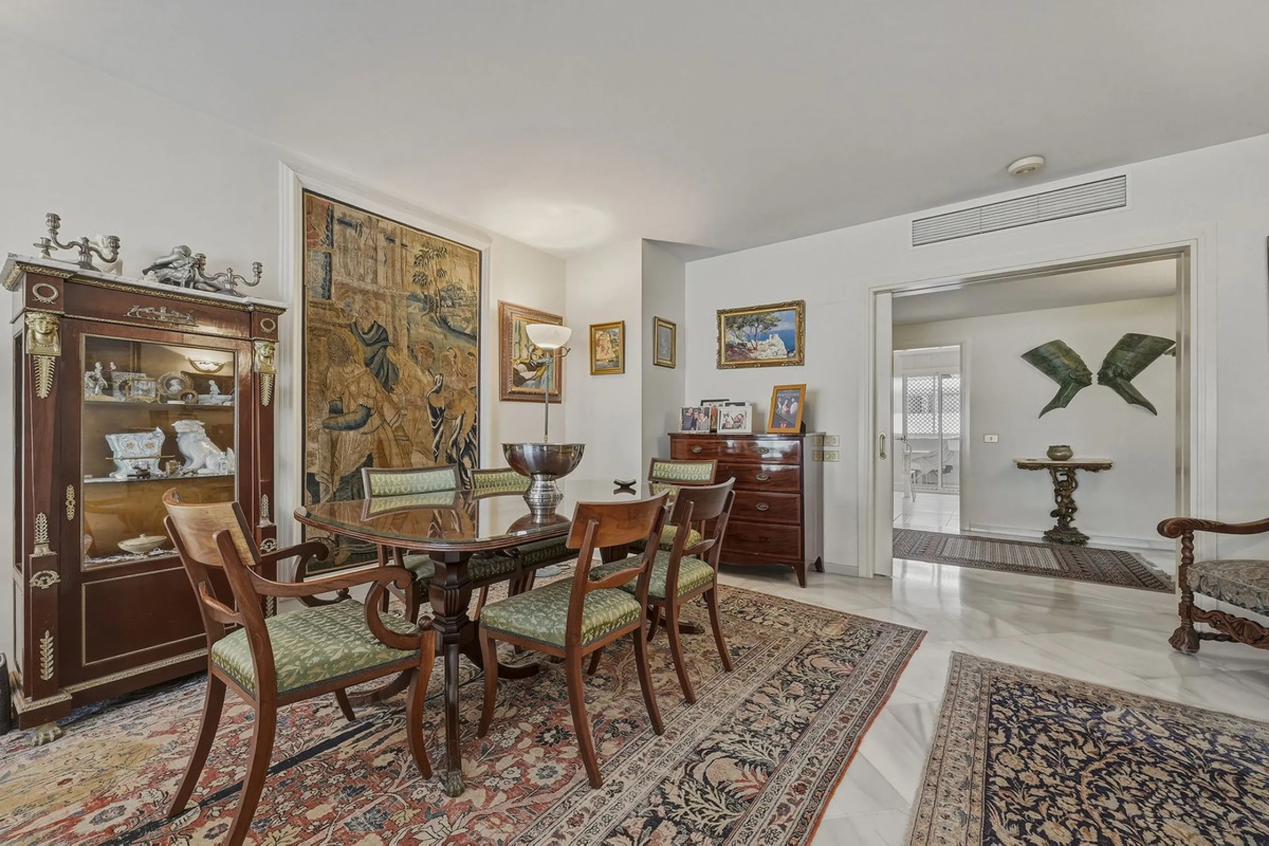 Bargain! Frontline beach apartment Los Granados one Puerto Banus for sale, Marbella.
