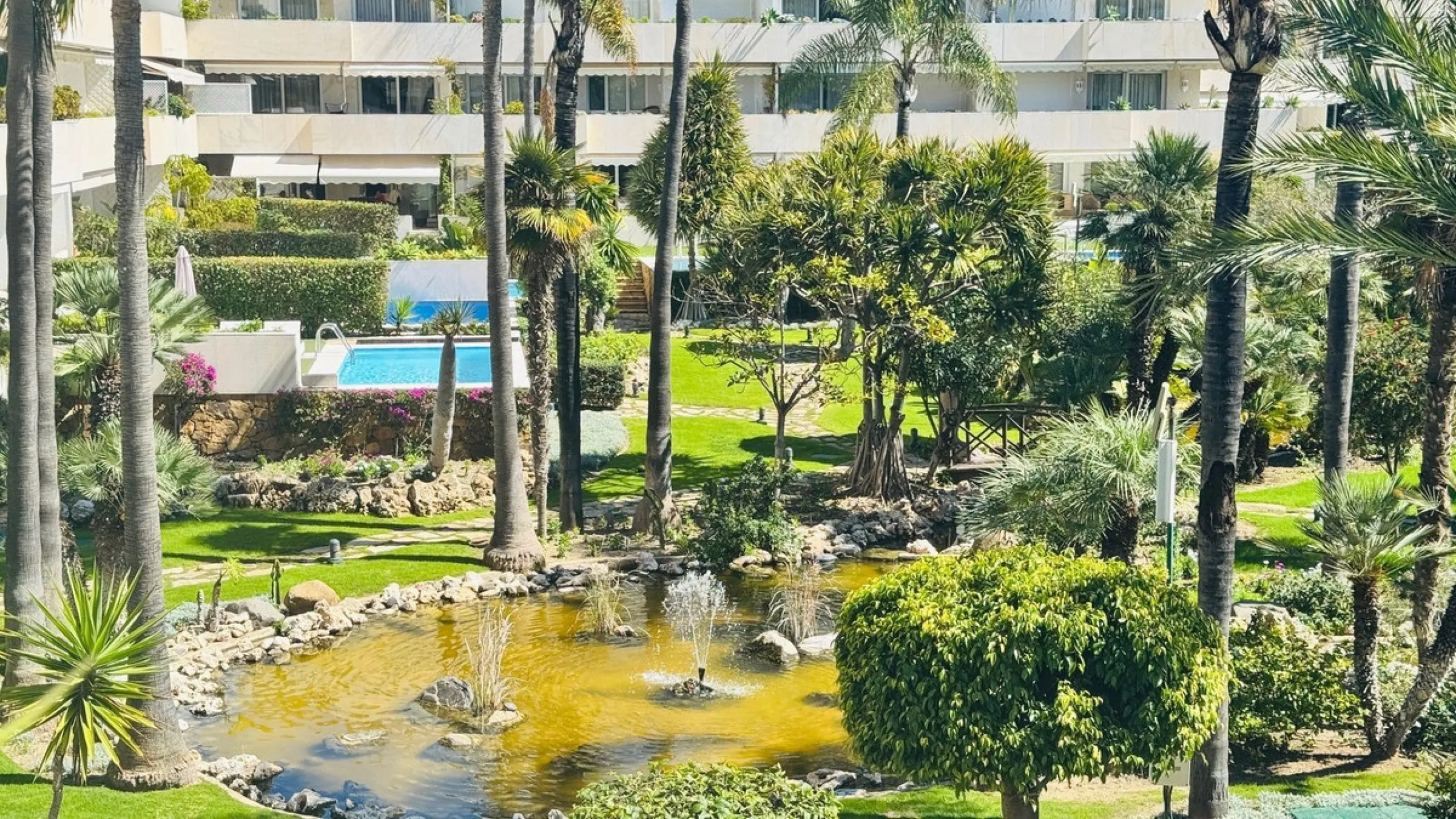 Bargain! Frontline beach apartment Los Granados one Puerto Banus for sale, Marbella.