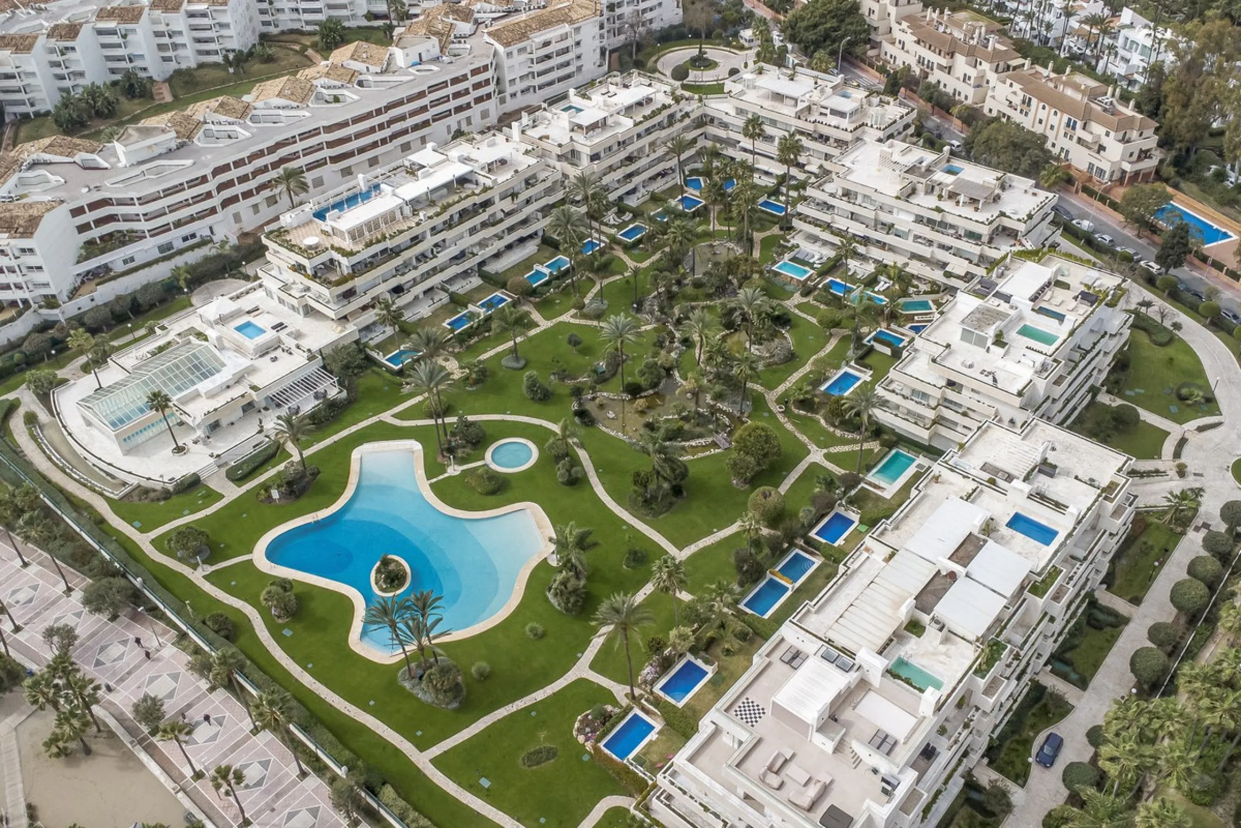 Bargain! Frontline beach apartment Los Granados one Puerto Banus for sale, Marbella.