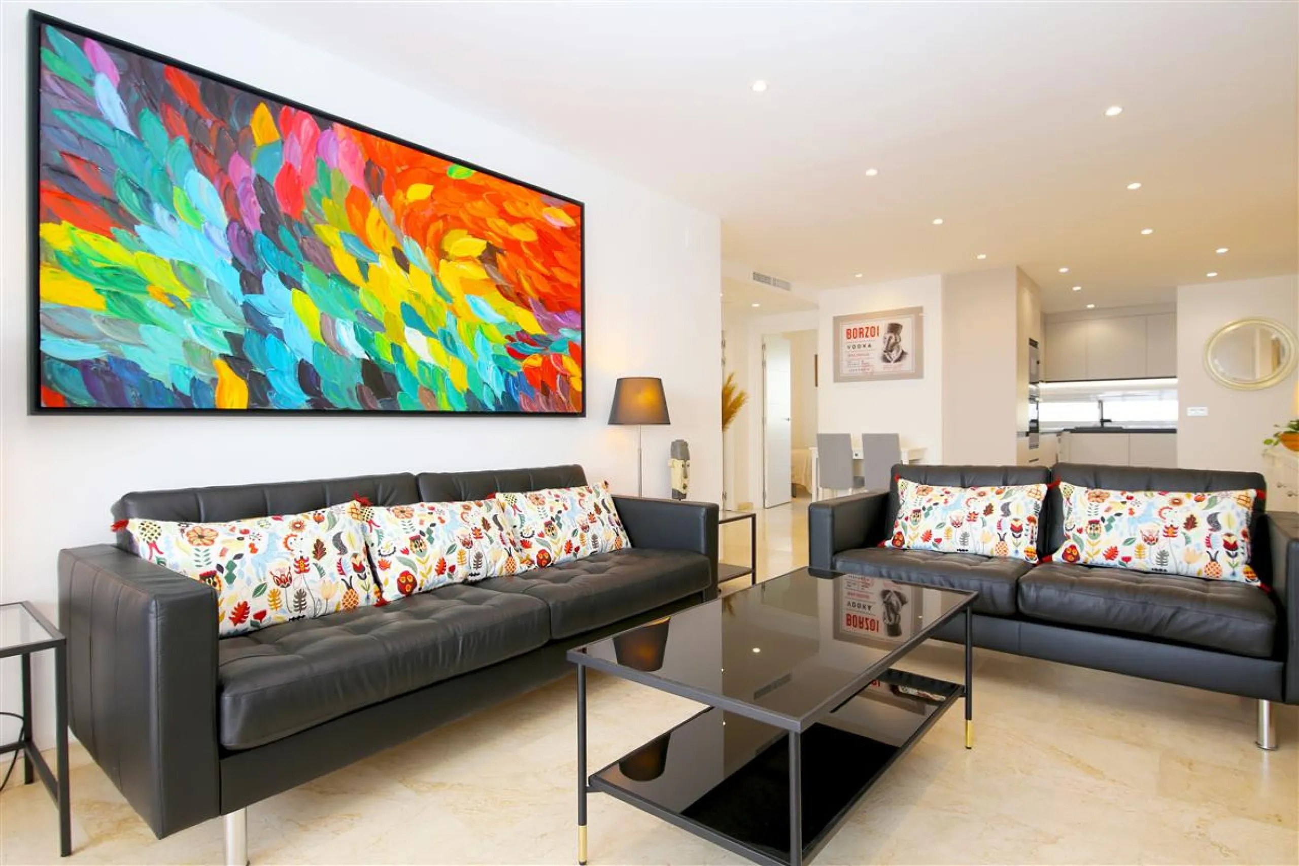 Apartment - Penthouse в продаже в Estepona, Málaga. В доме 2 спален и 2 ванных комнат. Площадь дома 102 м². Площадь участка 108 м²