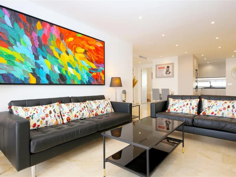 Apartment - Penthouse в продаже в Estepona, Málaga. В доме 2 спален и 2 ванных комнат. Площадь дома 102 м². Площадь участка 108 м²